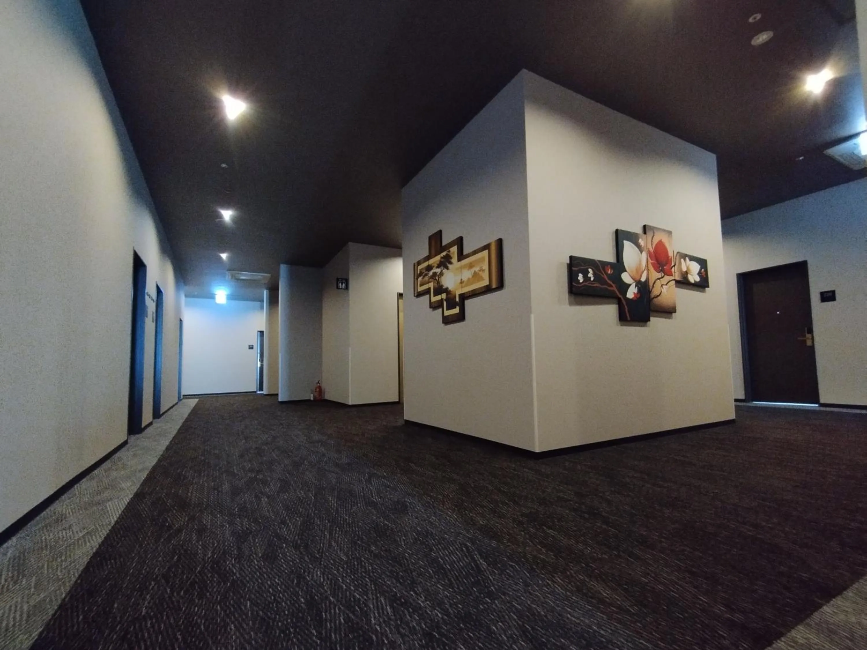 Photo of the whole room in The Premium Hotel In Rinku