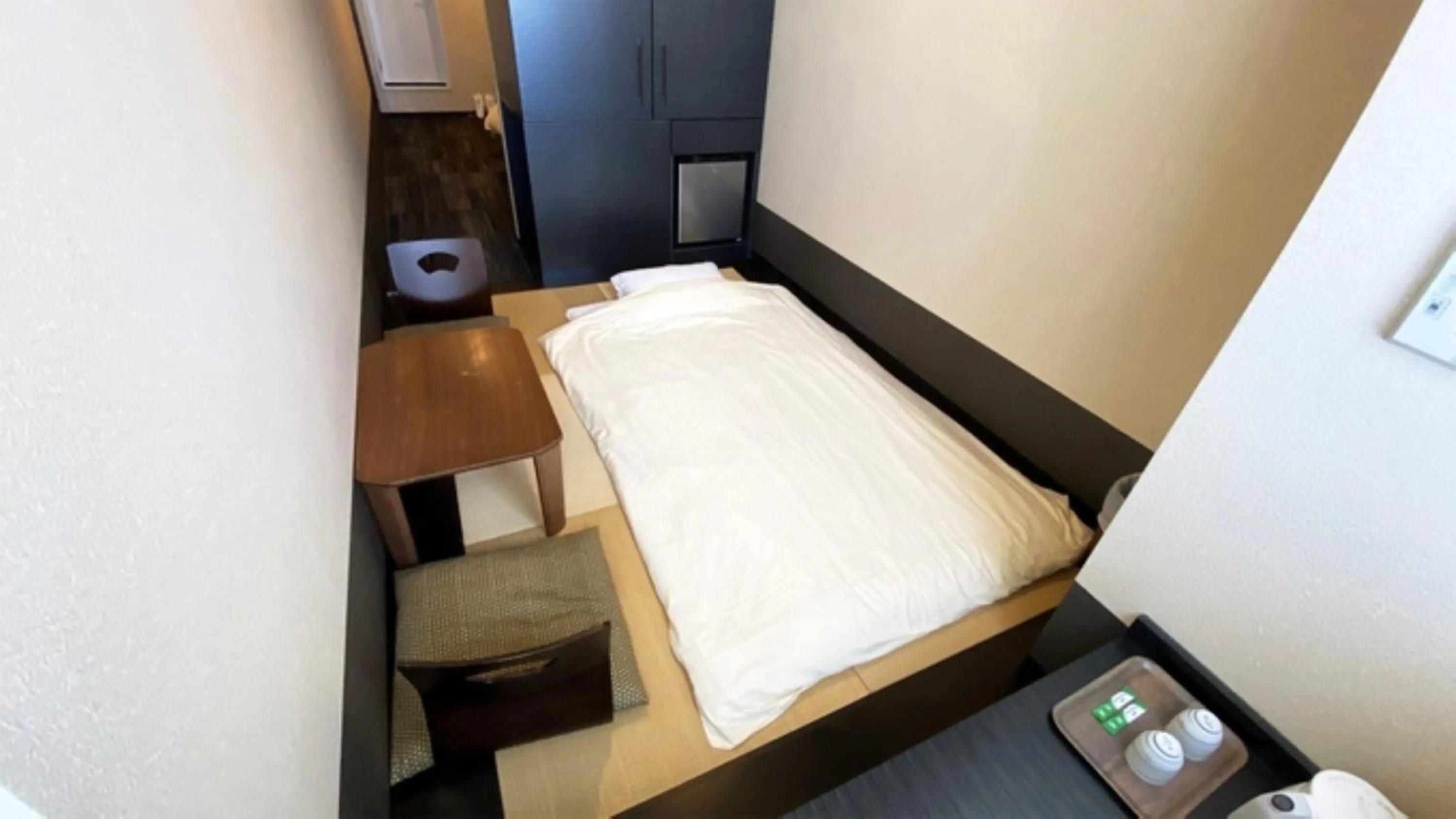 Bed in The Premium Hotel In Rinku