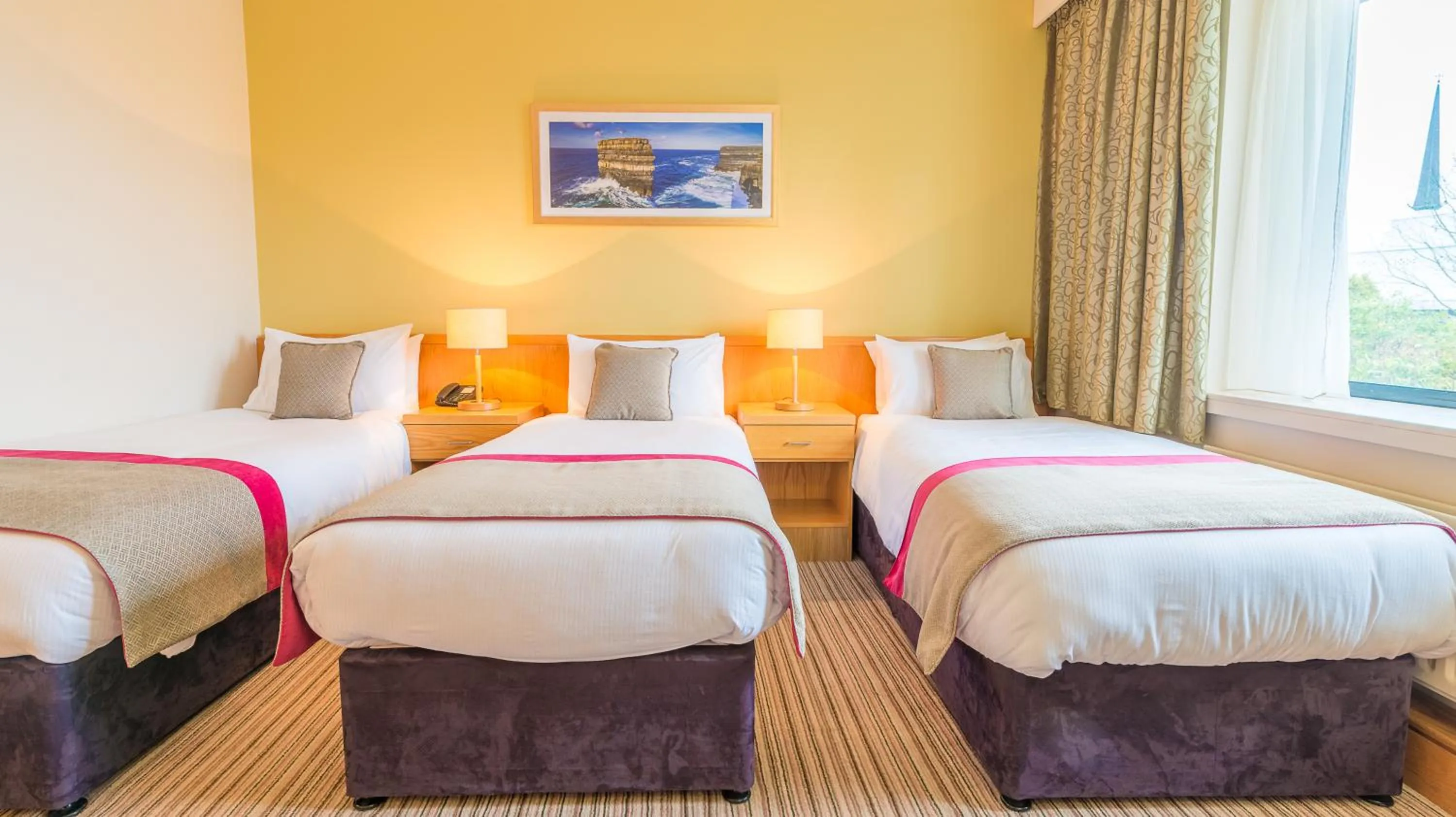 Bedroom, Bed in Knock House Hotel