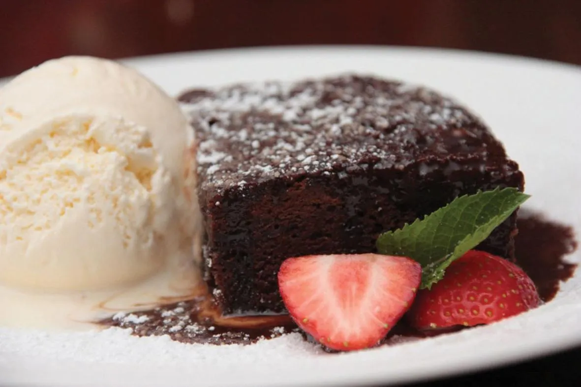 Restaurant/places to eat in Knock House Hotel