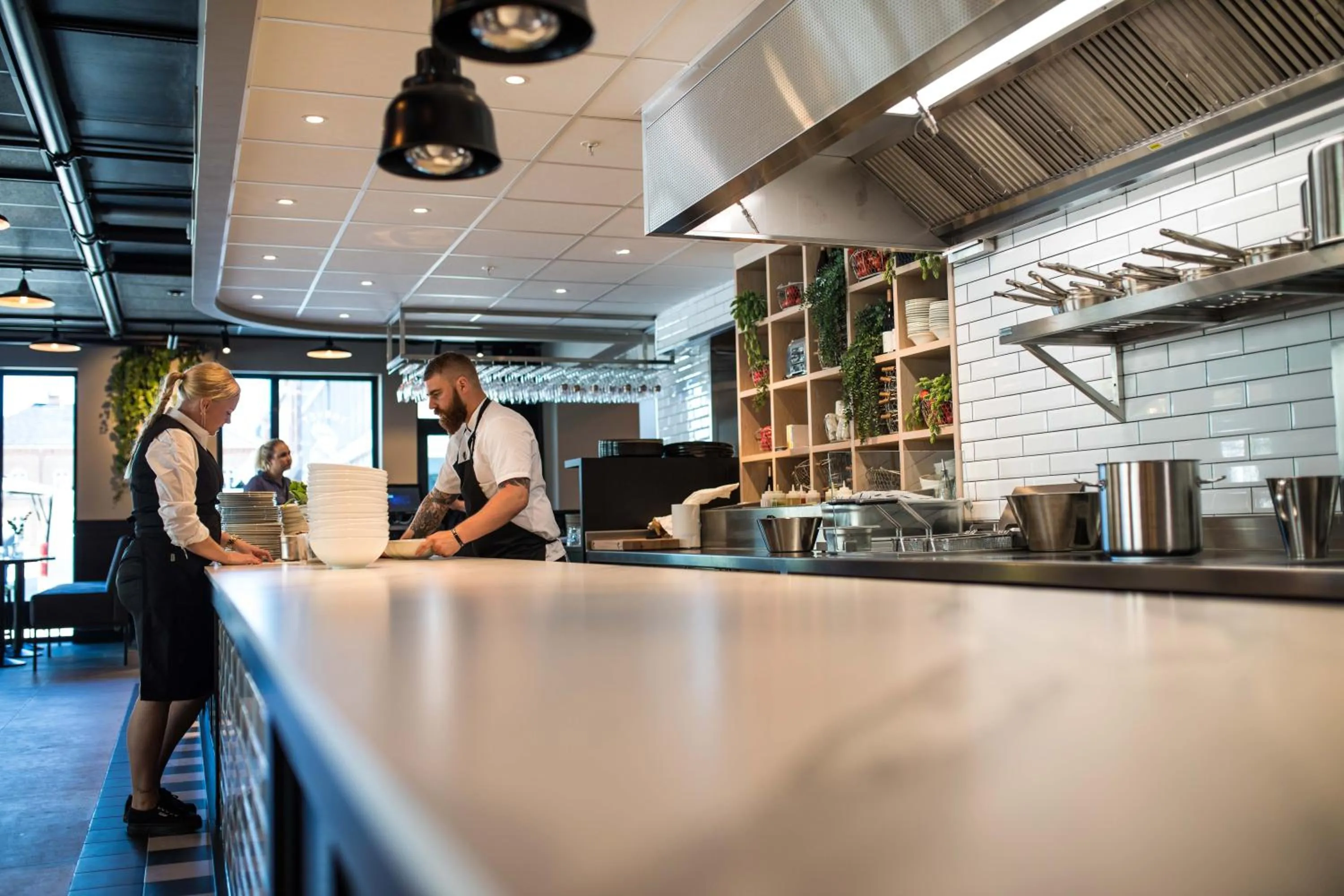 Restaurant/places to eat in Thon Partner Hotel Parken