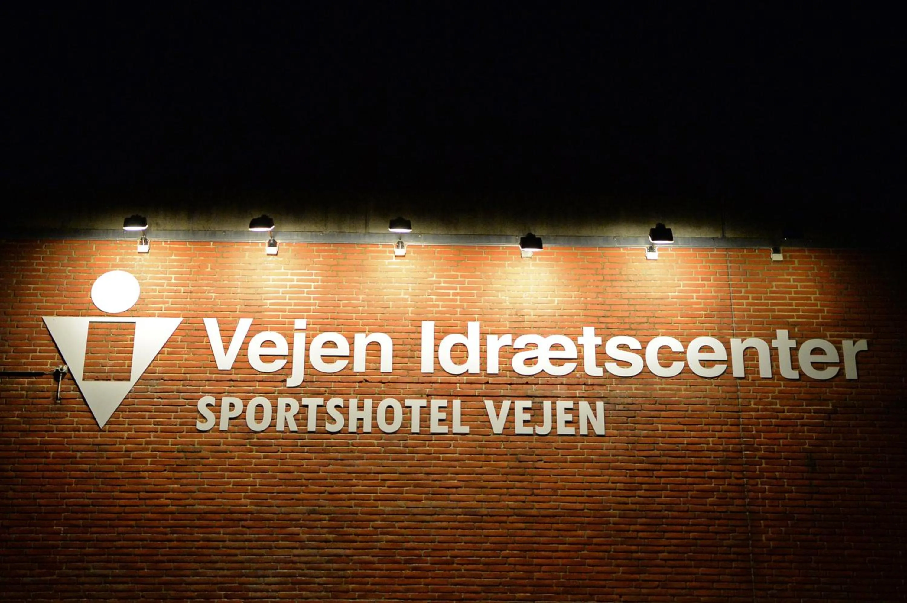 Facade/entrance in Sportshotel Vejen