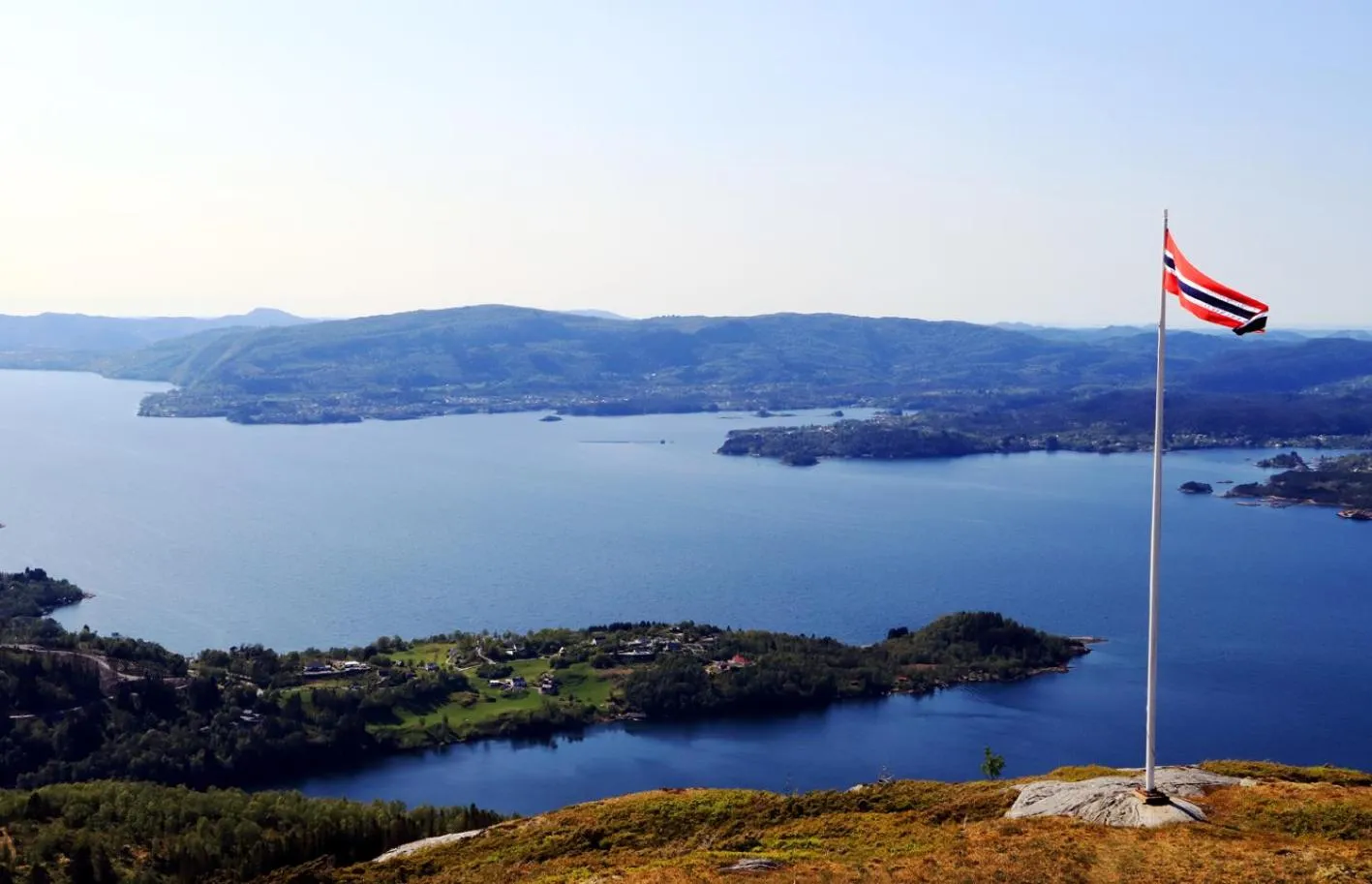 Nearby landmark in Fjordslottet Hotel