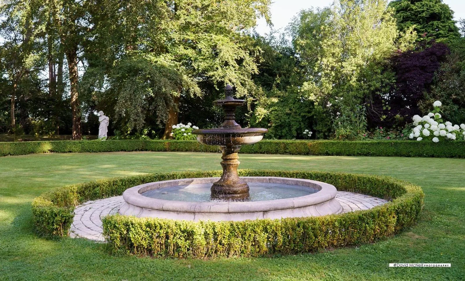 Garden in Tinakilly Country House Hotel