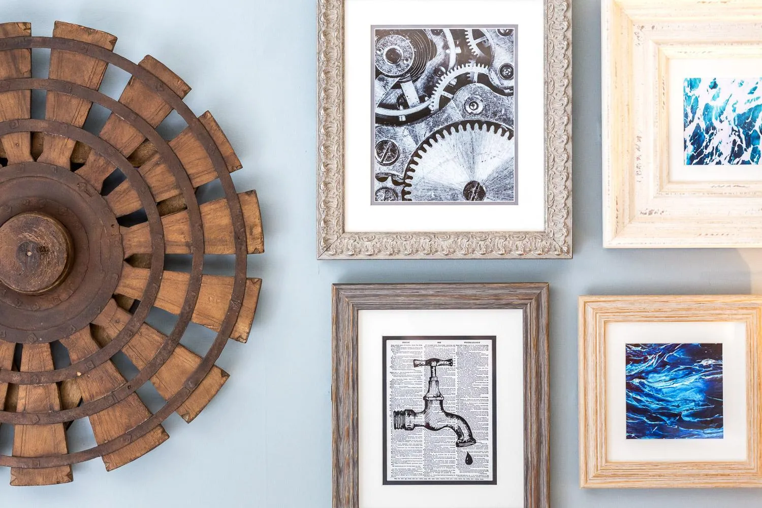 Decorative detail in City Gate