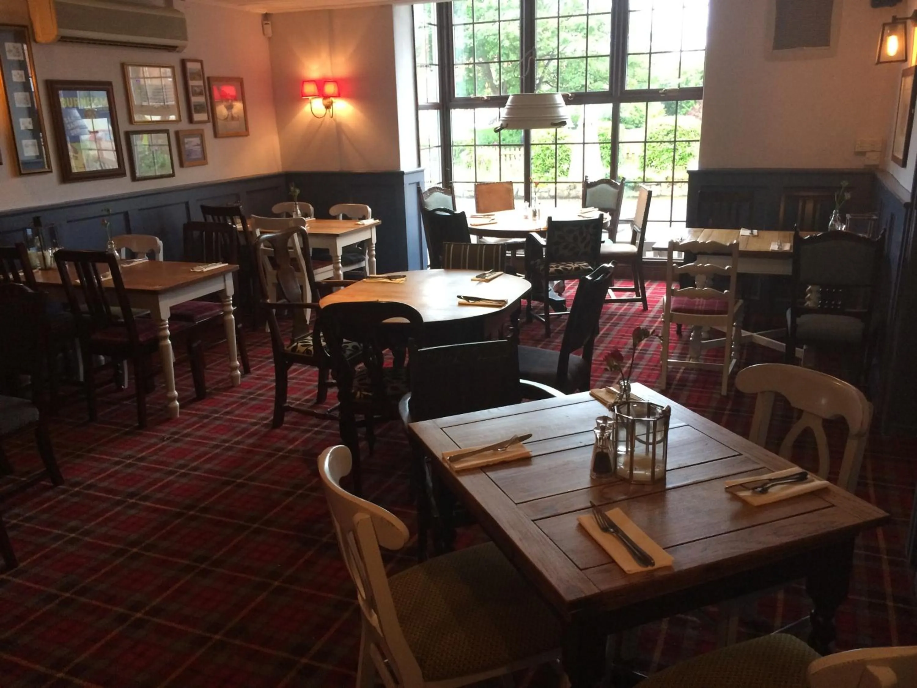 Restaurant/places to eat in Dunstan House