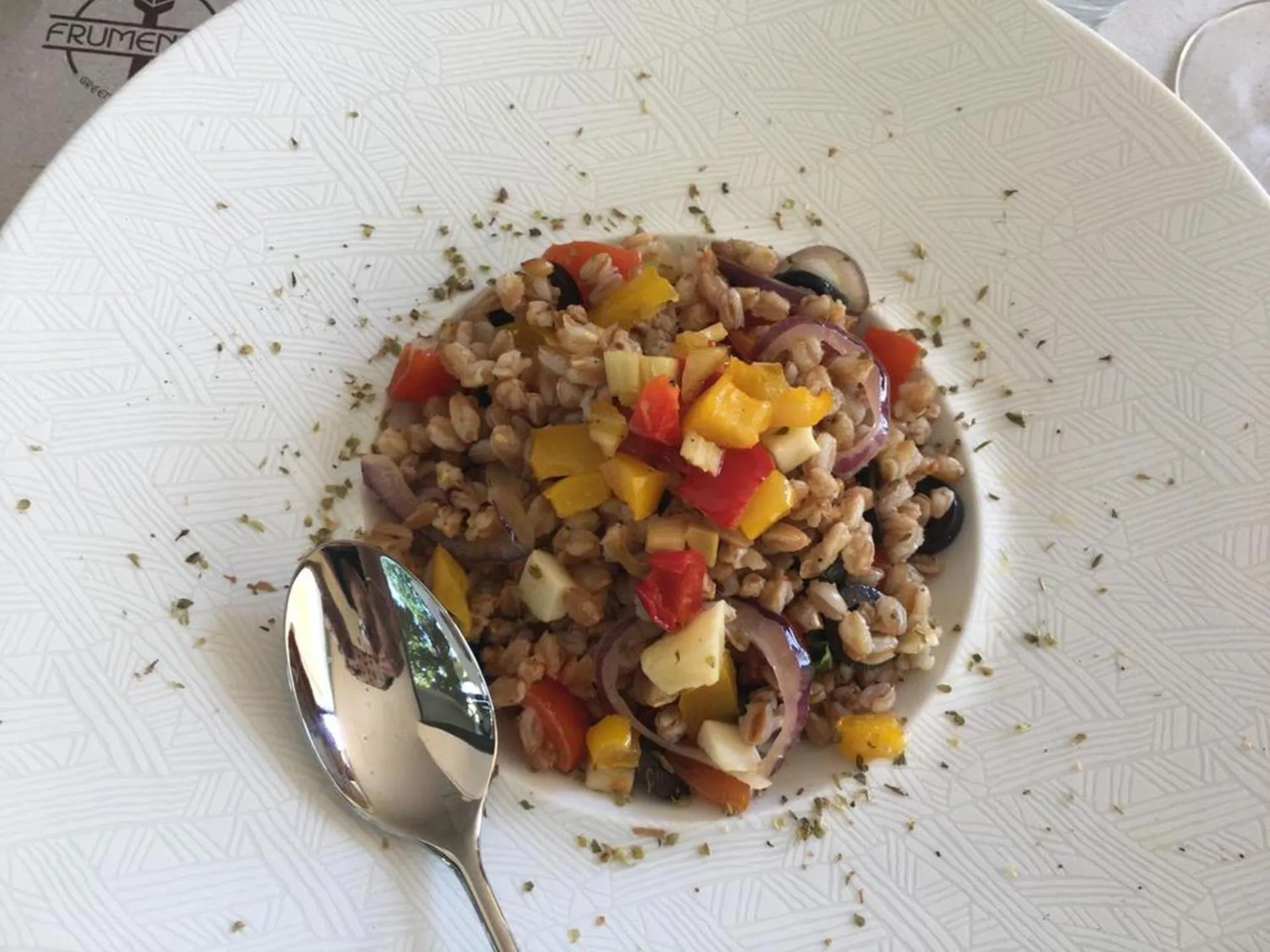 Restaurant/places to eat in Le Grazie Hotel