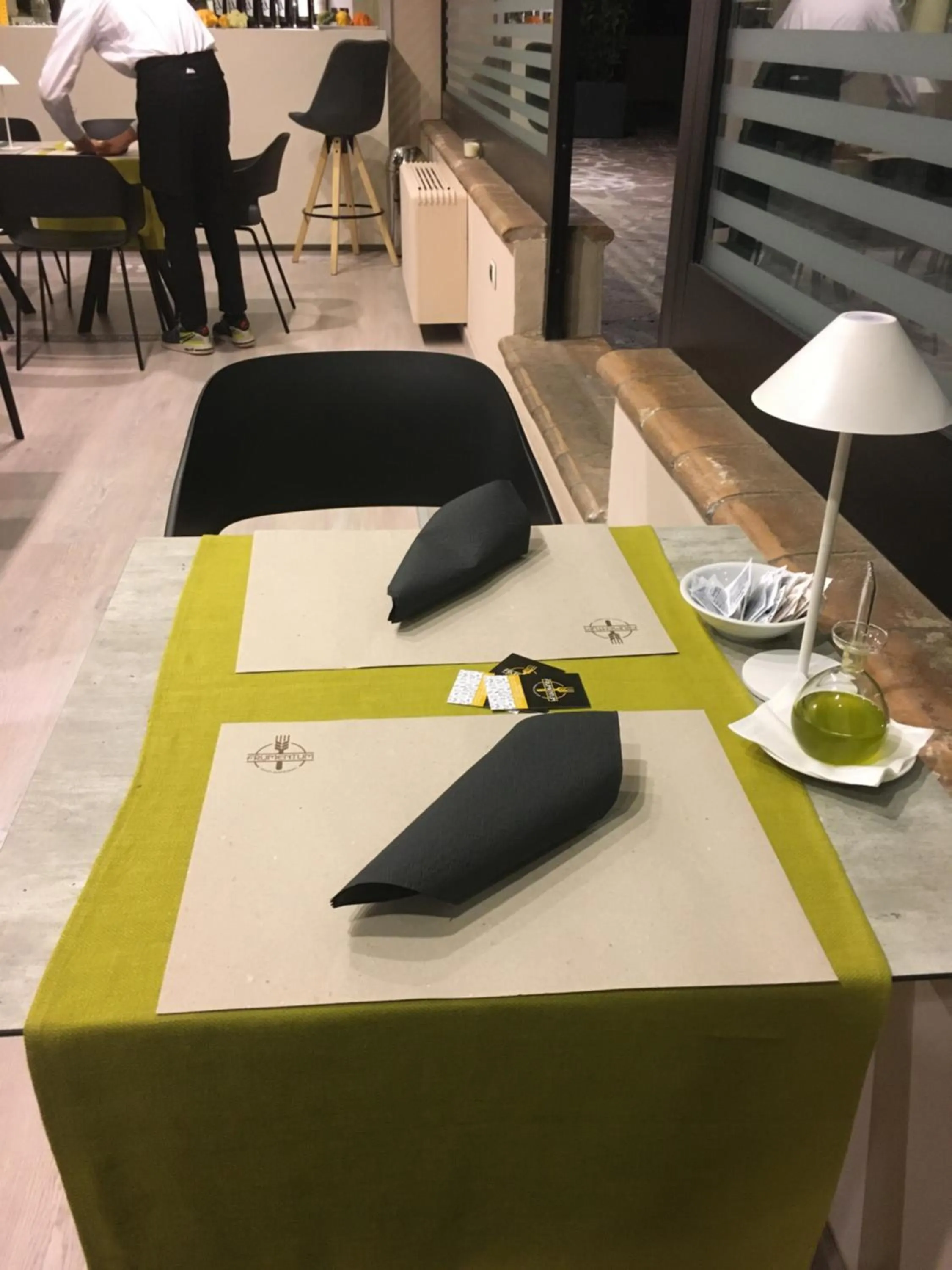 Restaurant/places to eat in Le Grazie Hotel