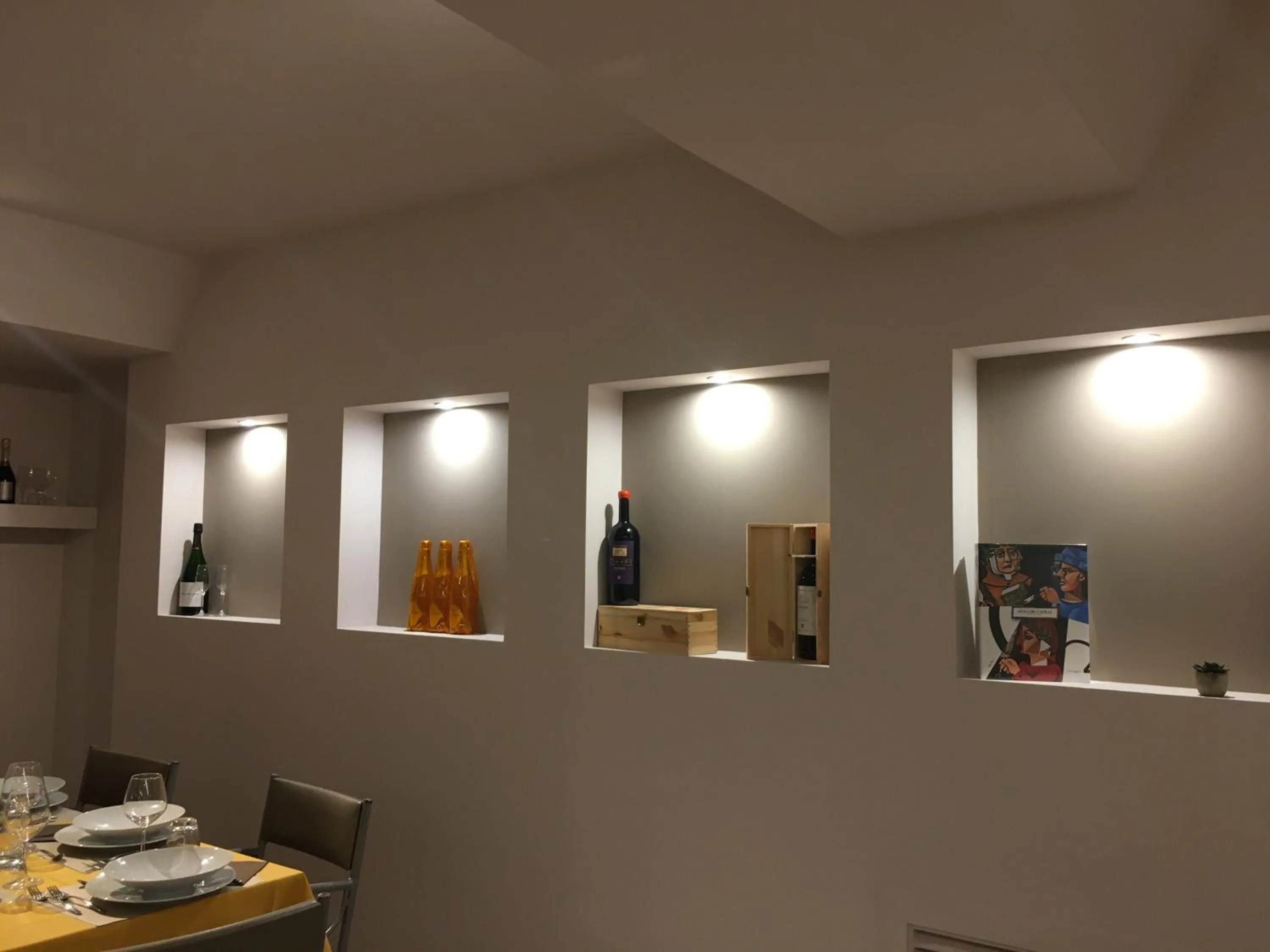 Restaurant/places to eat in Le Grazie Hotel