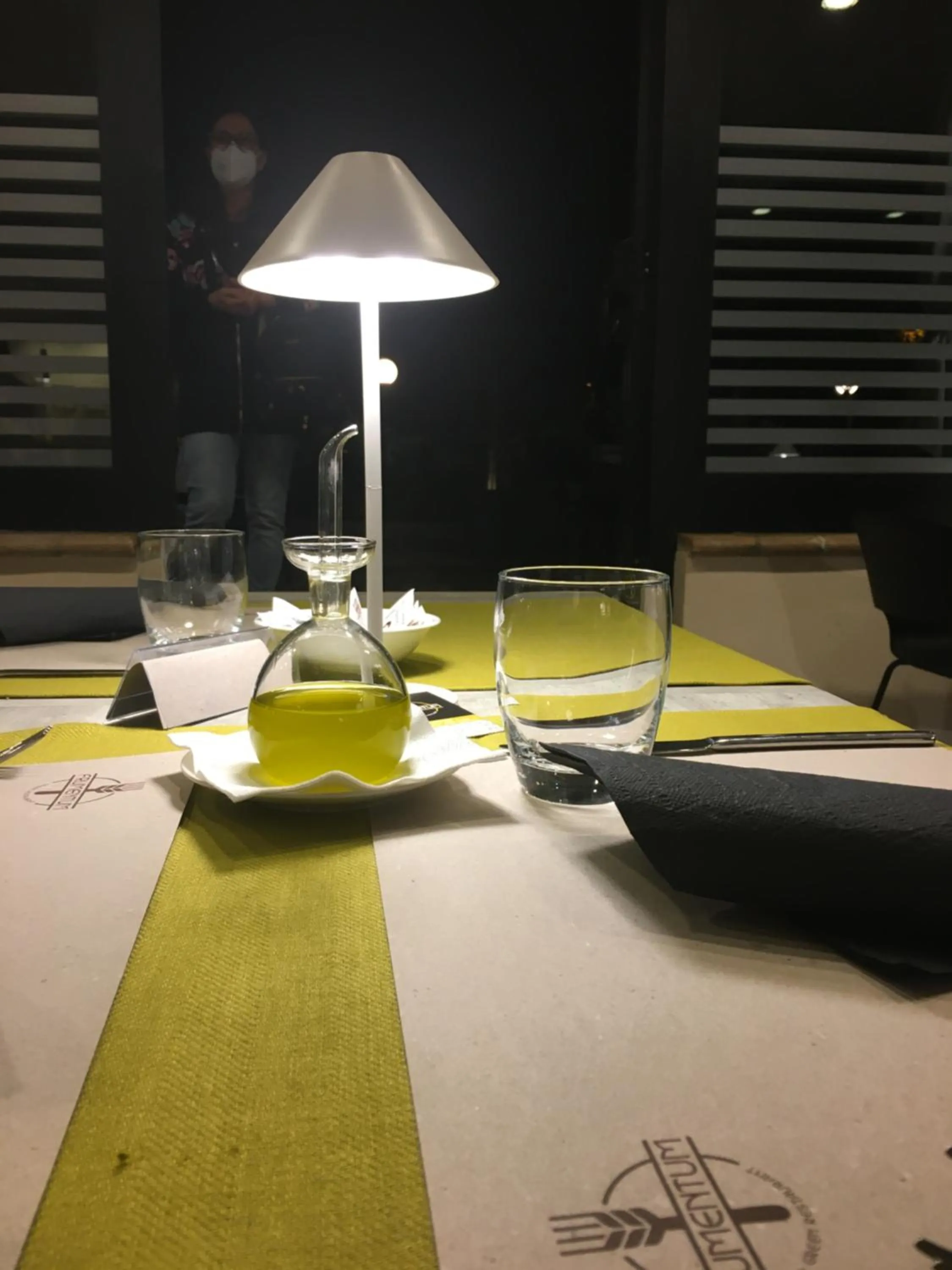 Restaurant/places to eat in Le Grazie Hotel