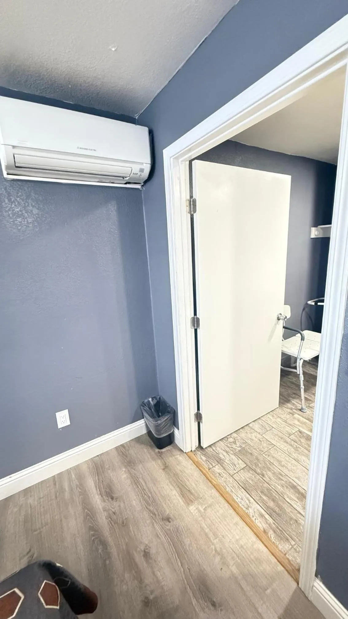 Fireside Inn By The Beach Boardwalk & Bowling