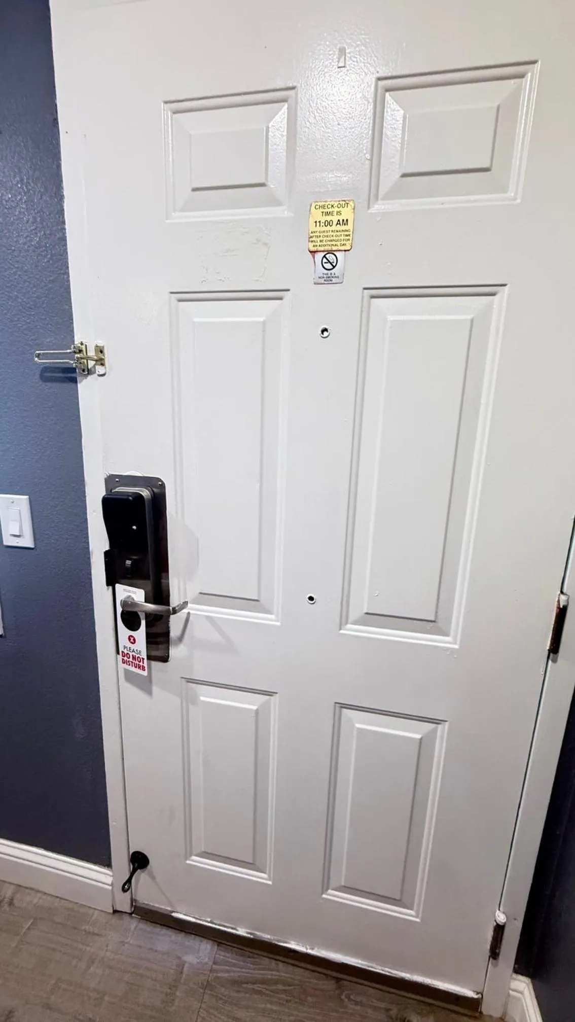 Fireside Inn By The Beach Boardwalk & Bowling