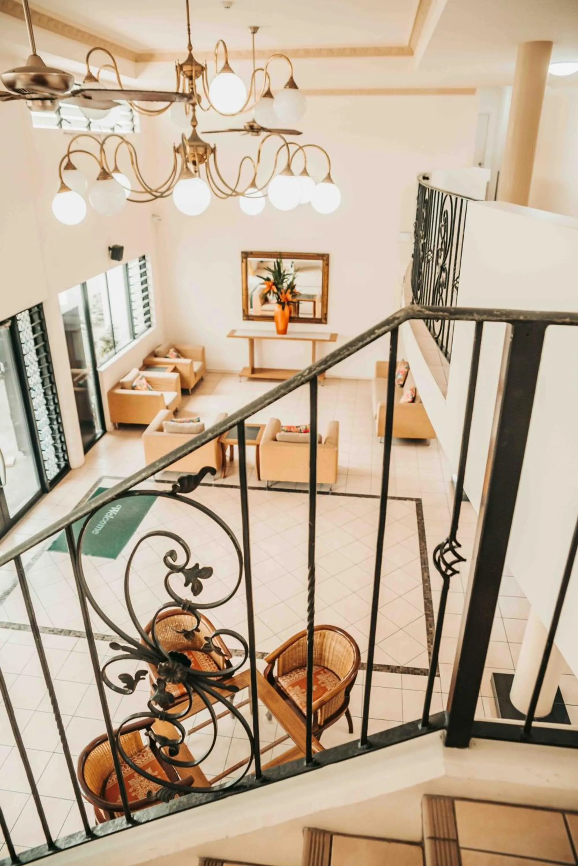 Property building in Cairns Queens Court