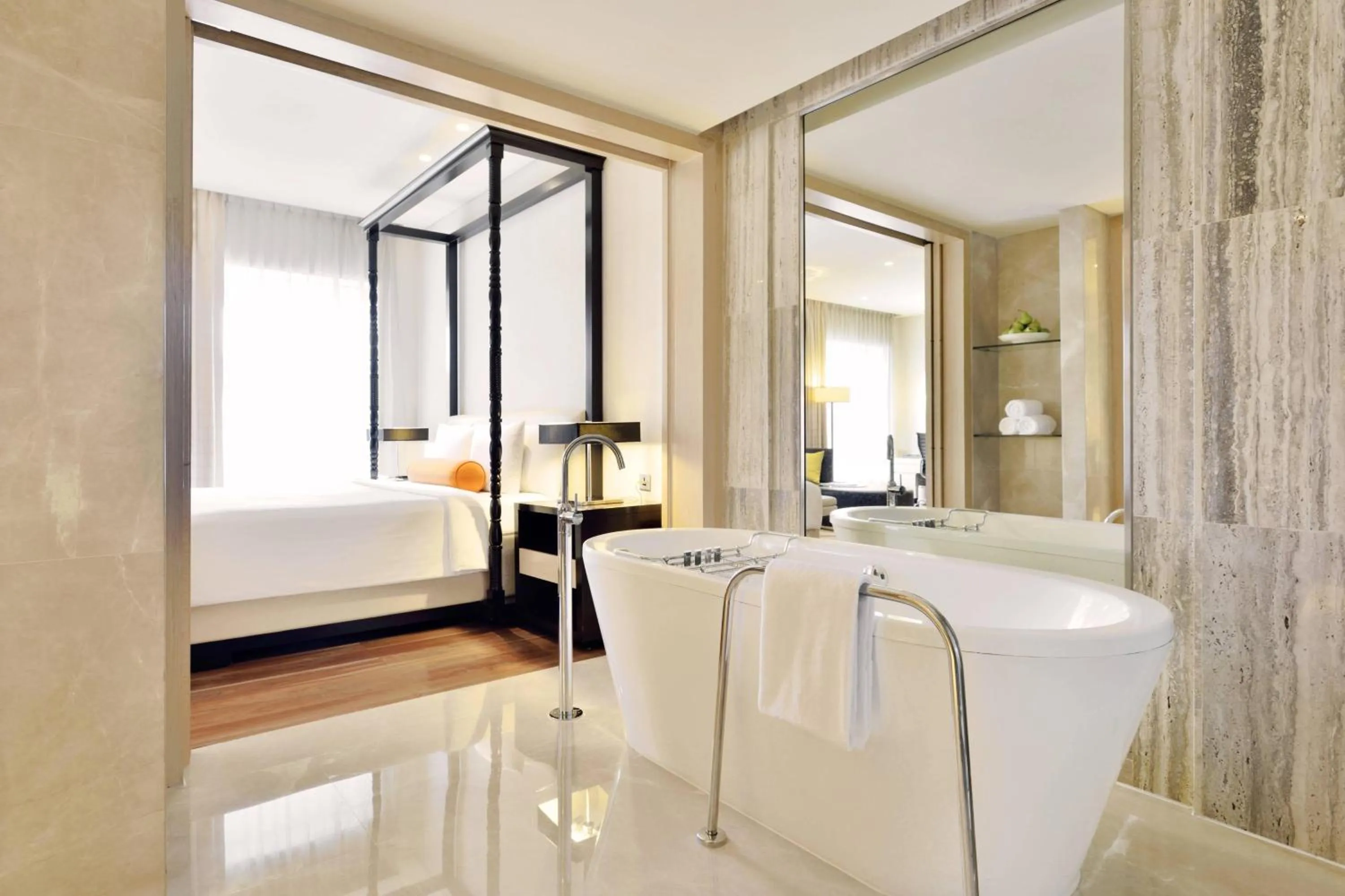 Bathroom, Bed in Courtyard by Marriott Pune Hinjewadi