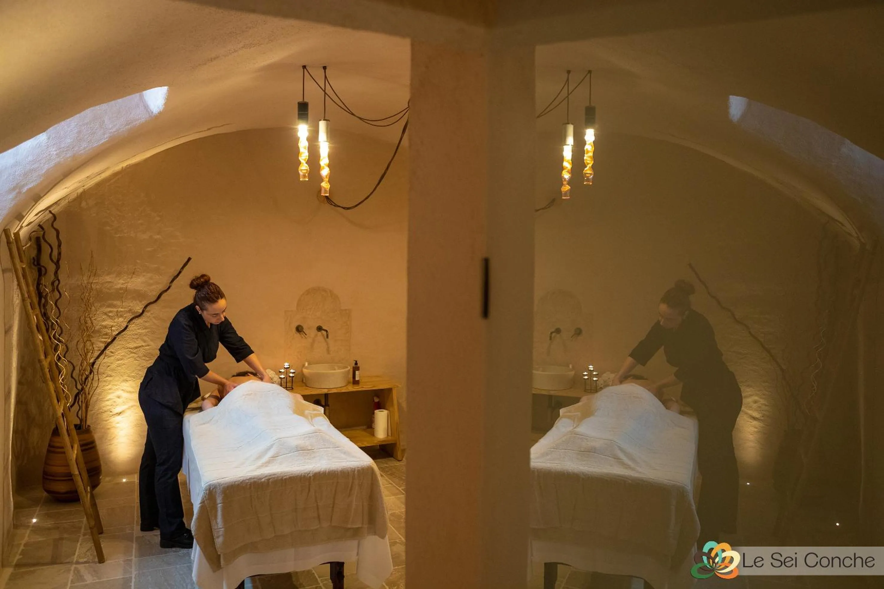 Massage, Bed in Le Sei Conche Relais & SPA