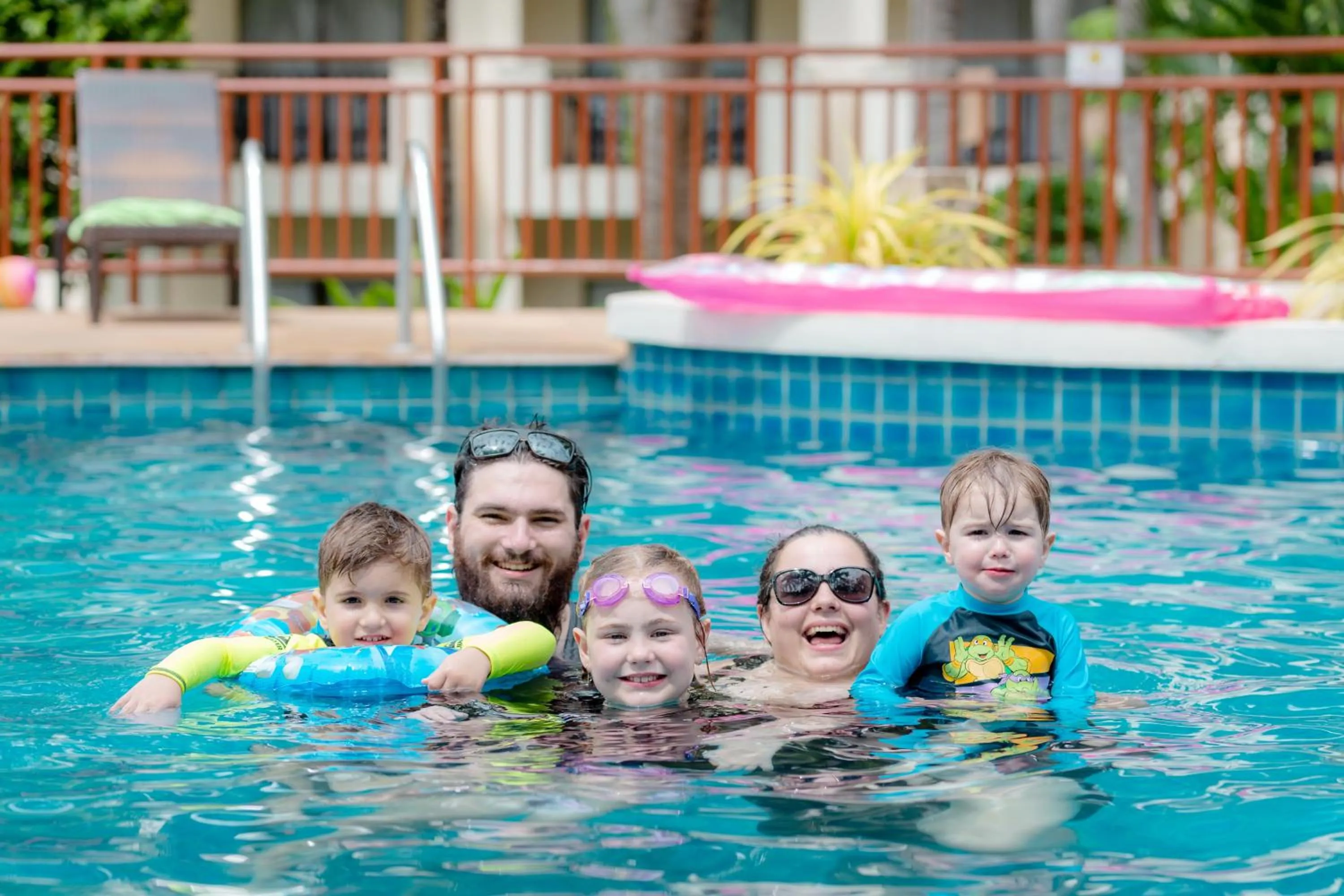 Swimming pool in Horizon Karon Beach Resort & Spa