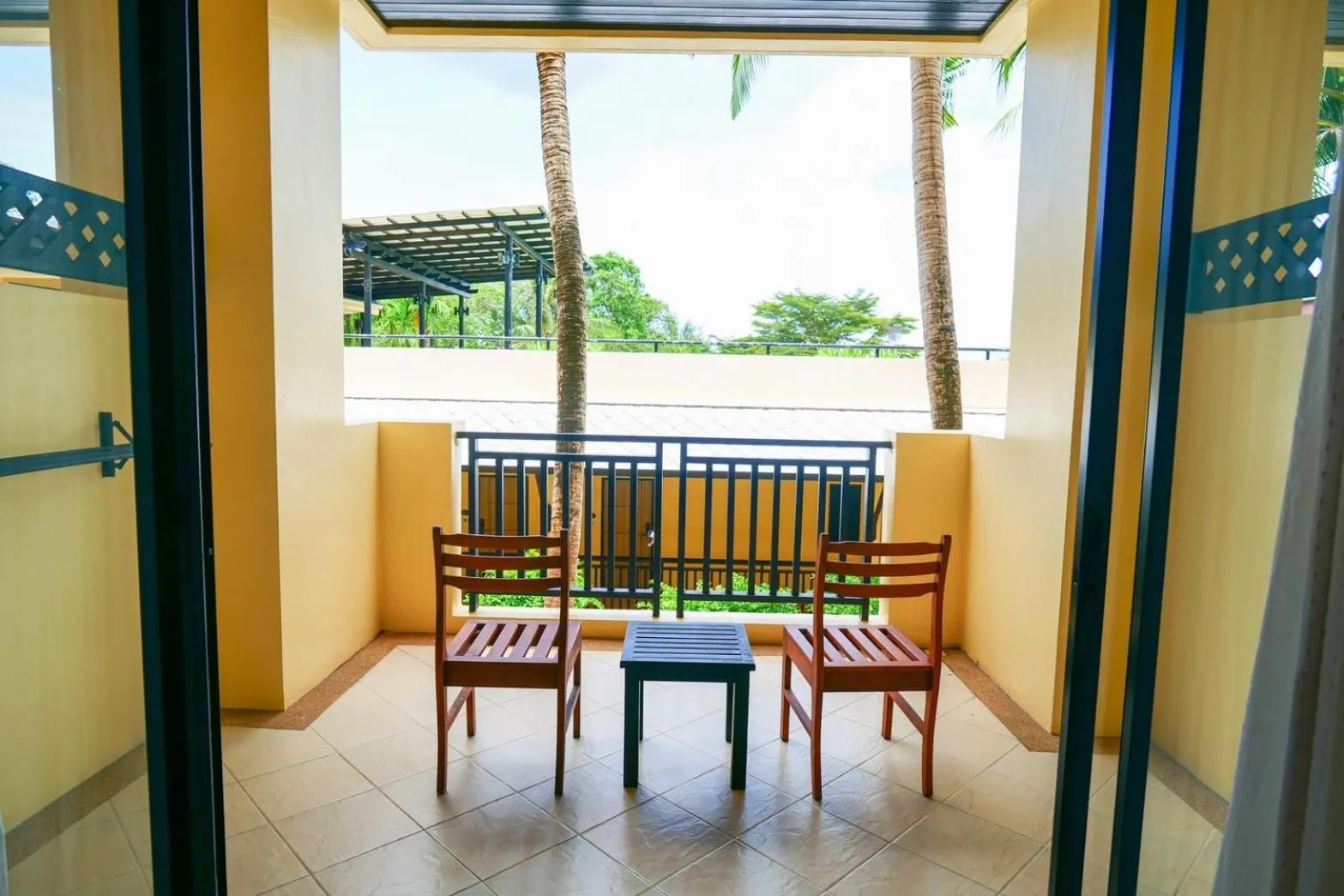 Horizon Karon Beach Resort & Spa