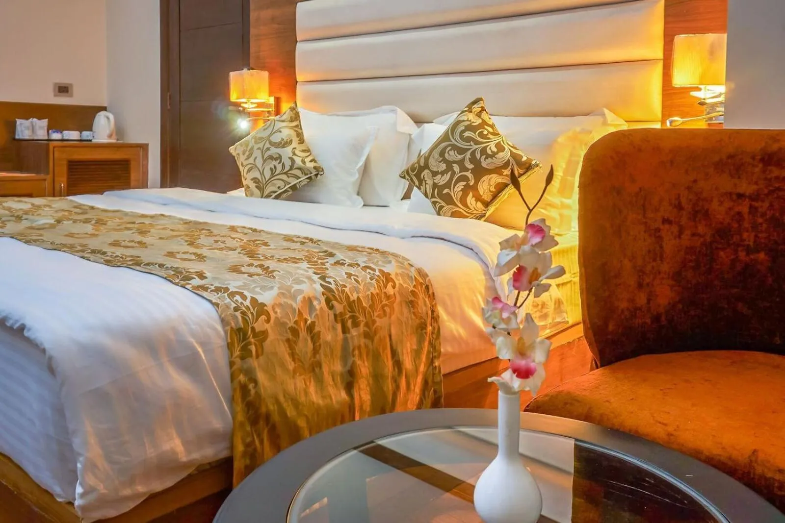 Decorative detail, Bed in Ganpati Hotel Katra