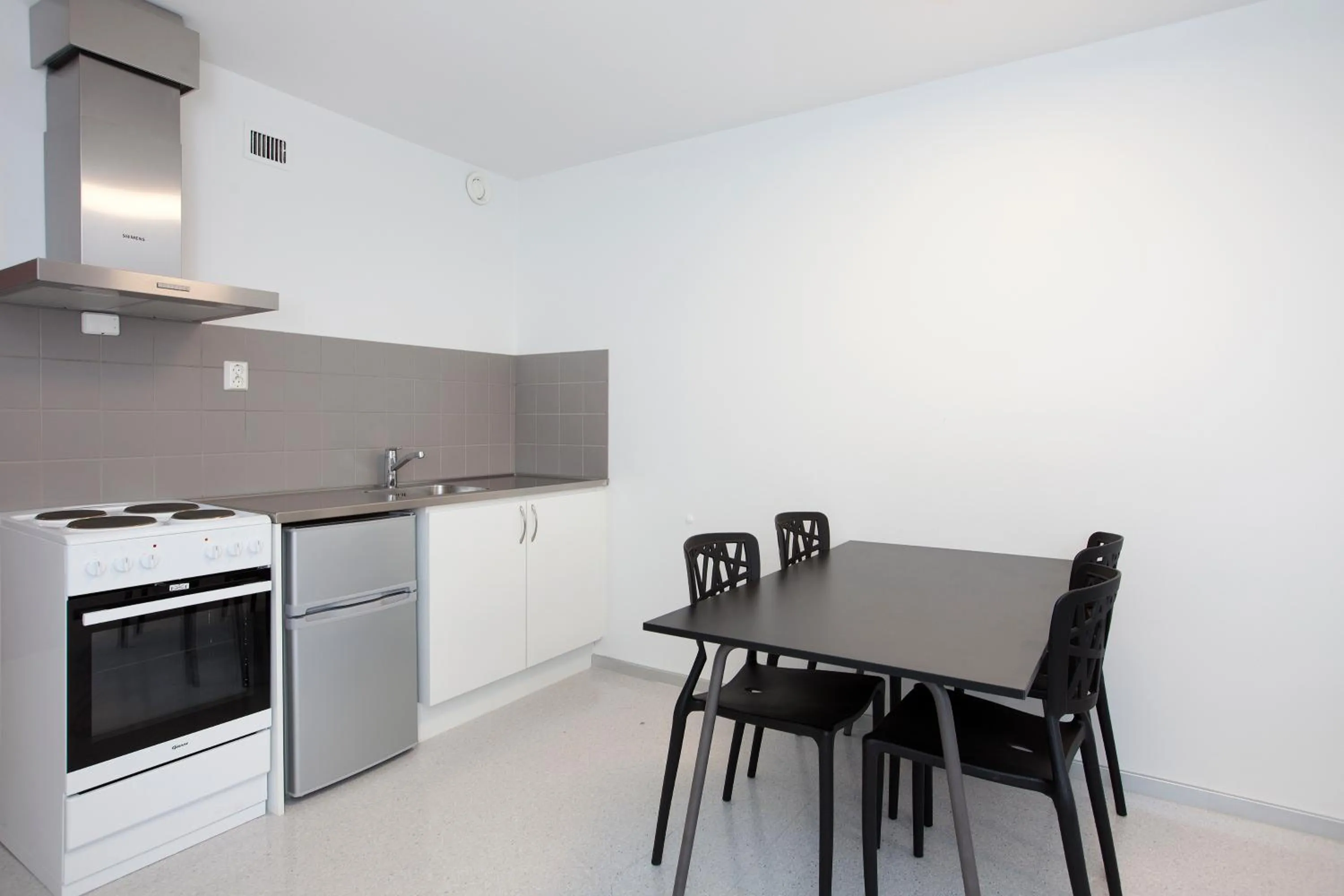 Kitchen or kitchenette in Anker Hostel