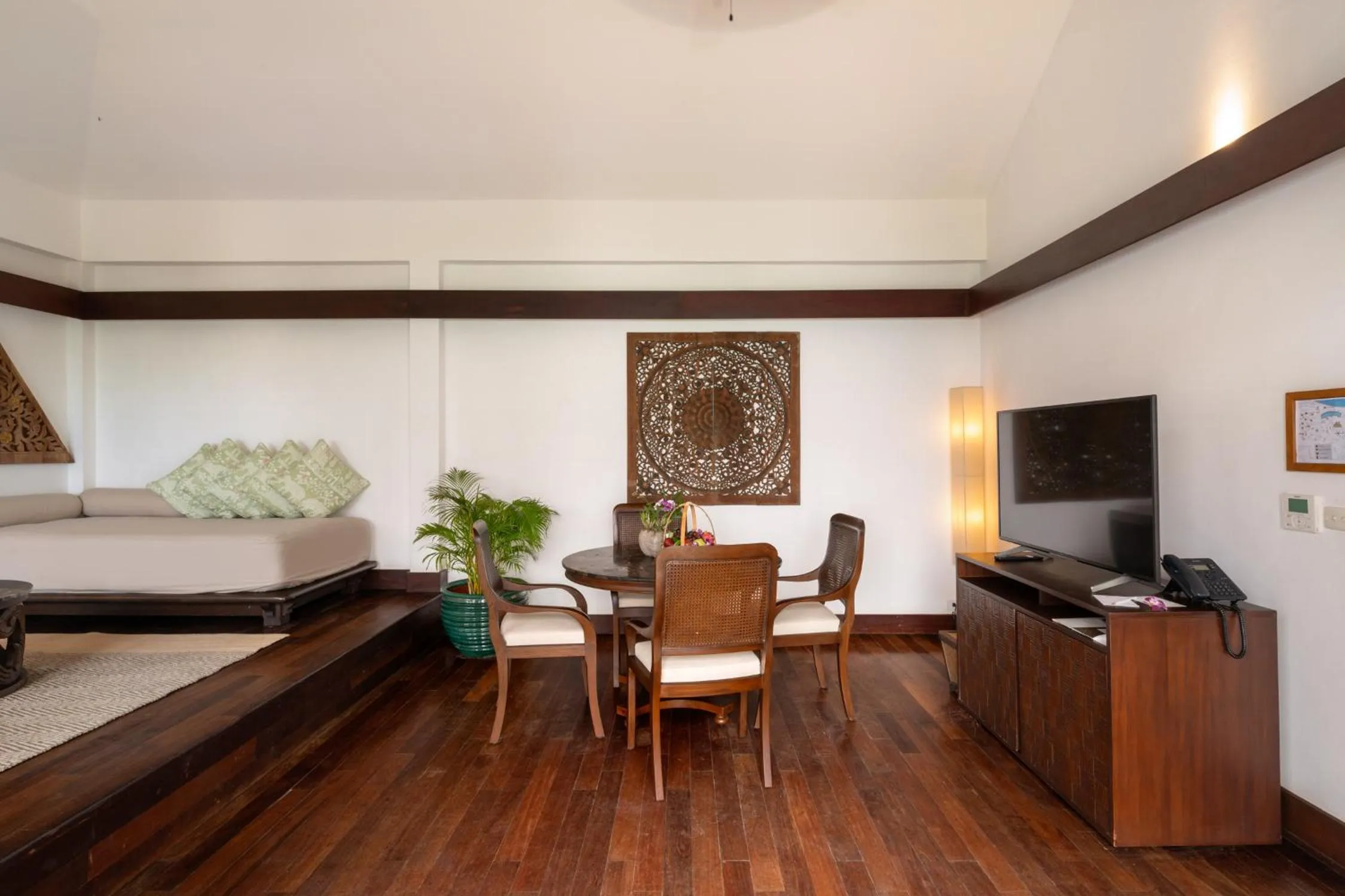 Living room, Bed in Napasai Samui