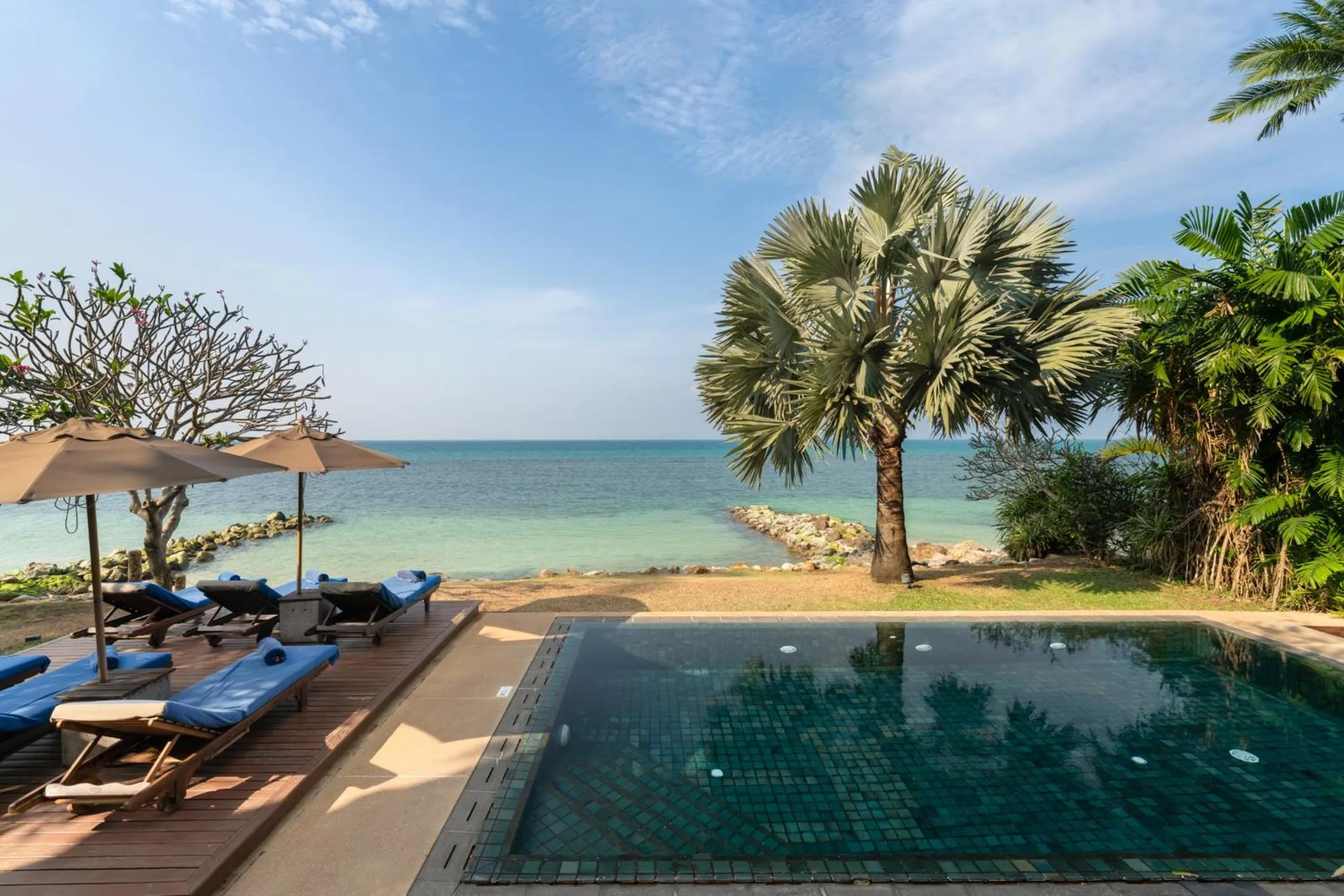Pool view in Napasai Samui
