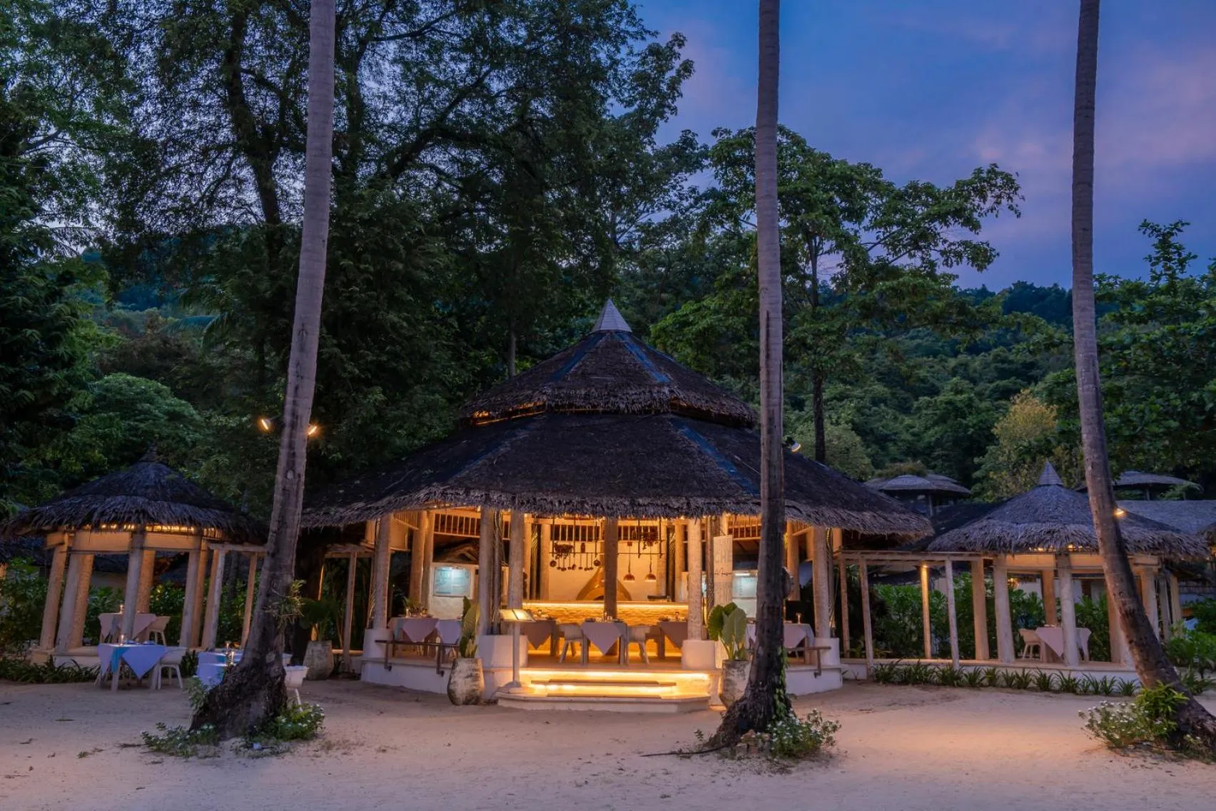 Restaurant/places to eat in Paradise Koh Yao