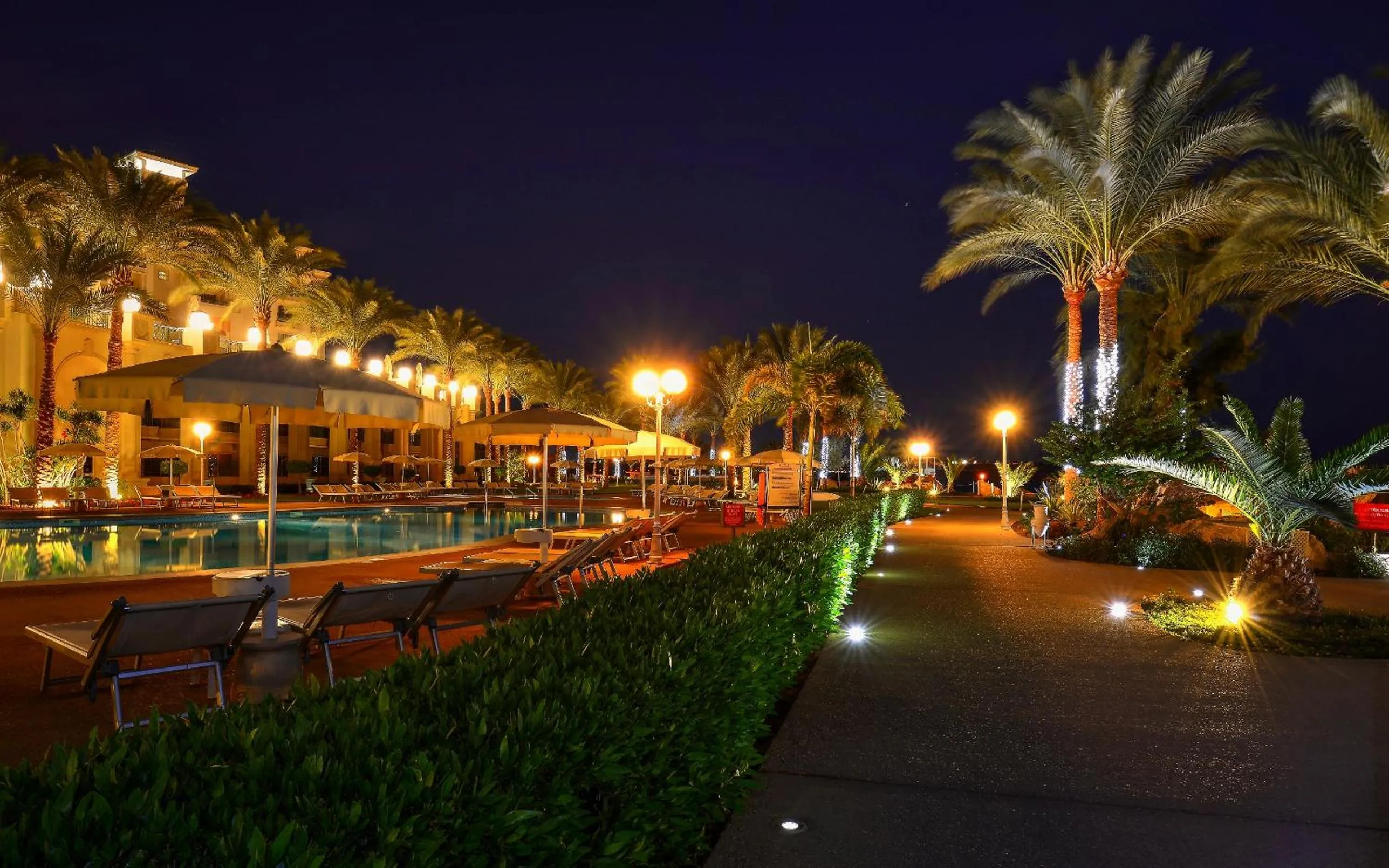 Night in Stella Di Mare Beach Hotel & Spa