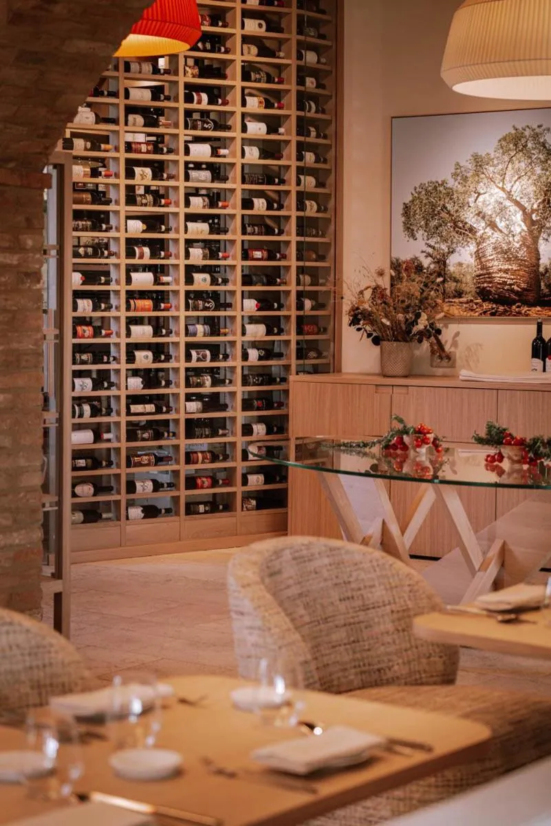 Restaurant/places to eat in Mastrojanni Relais