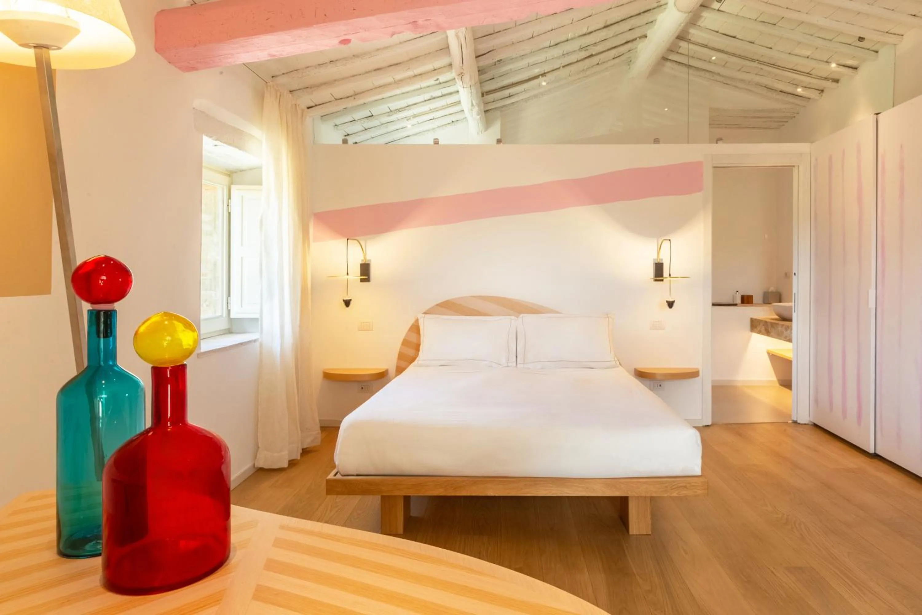 Bed in Mastrojanni Relais