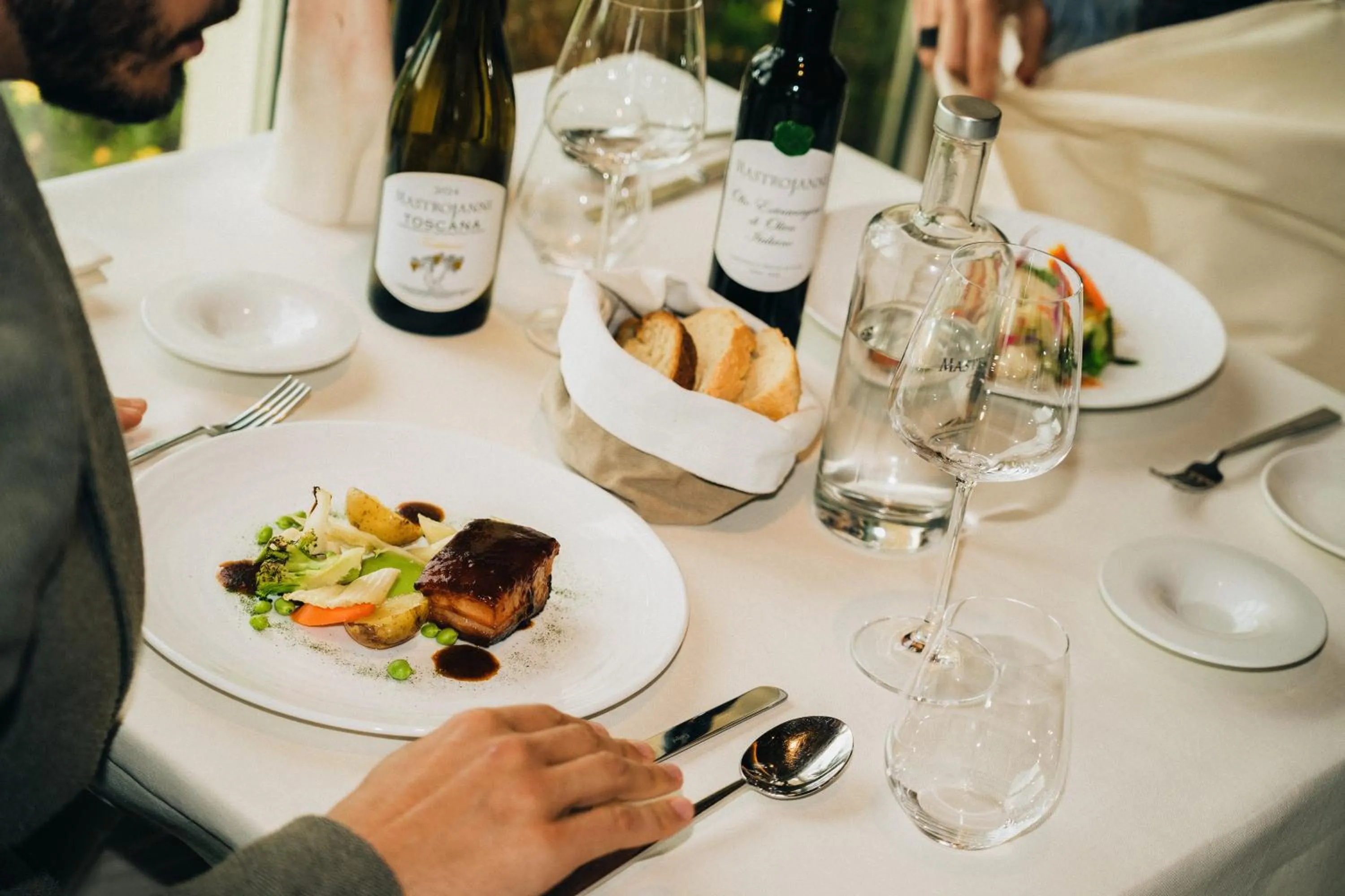 Restaurant/places to eat in Mastrojanni Relais