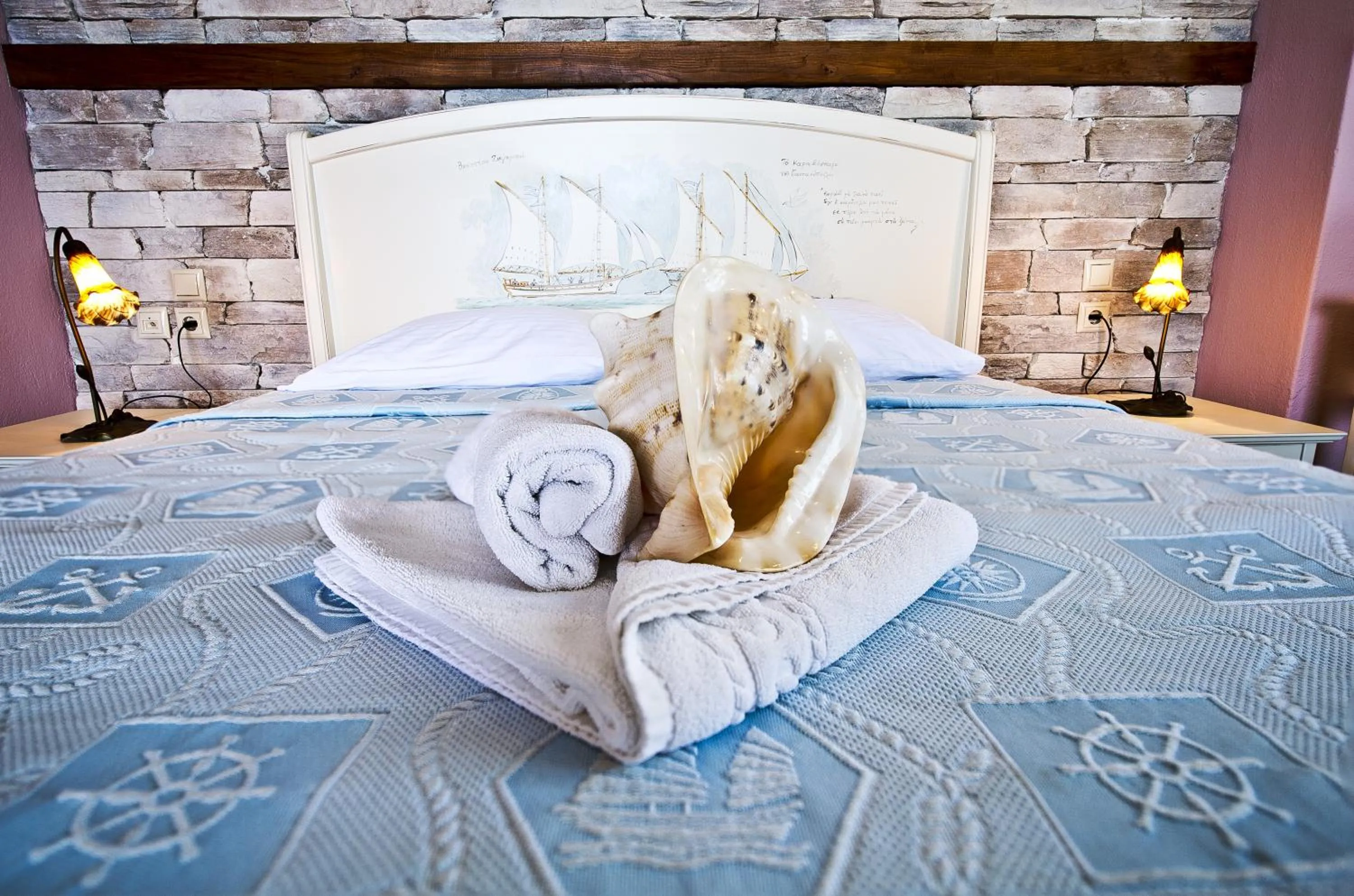 Bed in Flamingo Hotel Pelion - Seaside Superior Studios & Suites