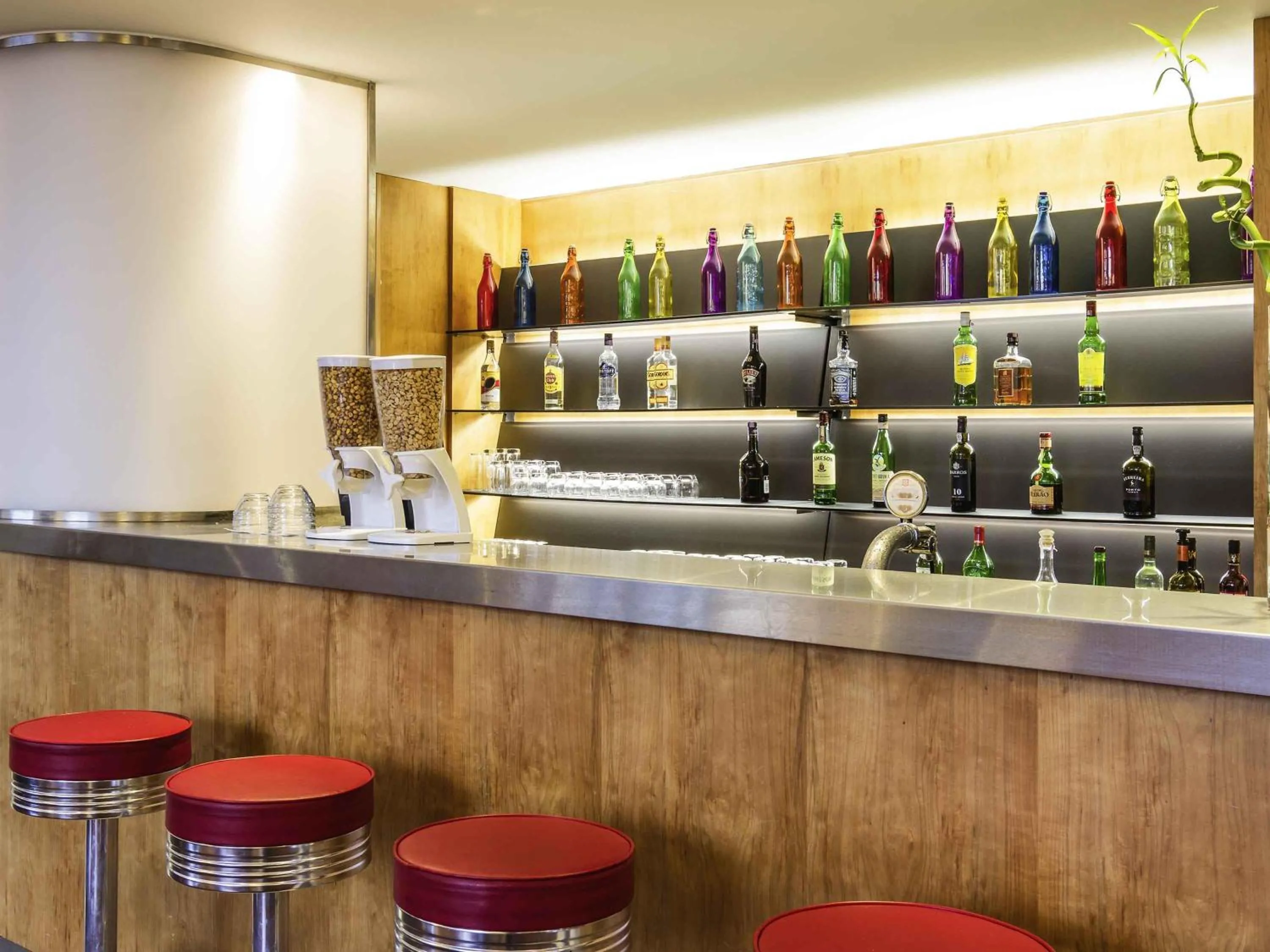 Lounge or bar in Hotel Ibis Coimbra Centro