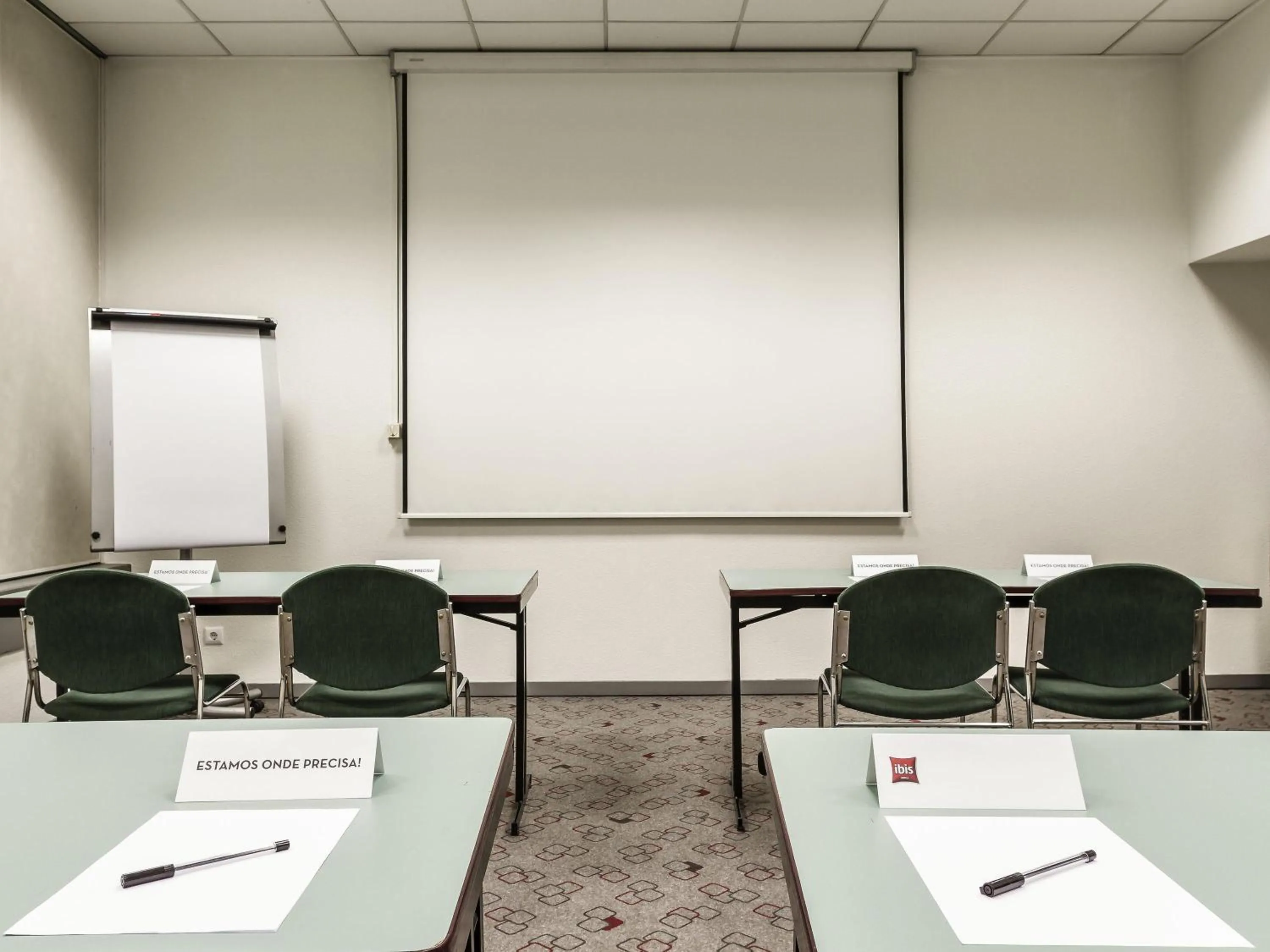 Meeting/conference room in Hotel Ibis Coimbra Centro
