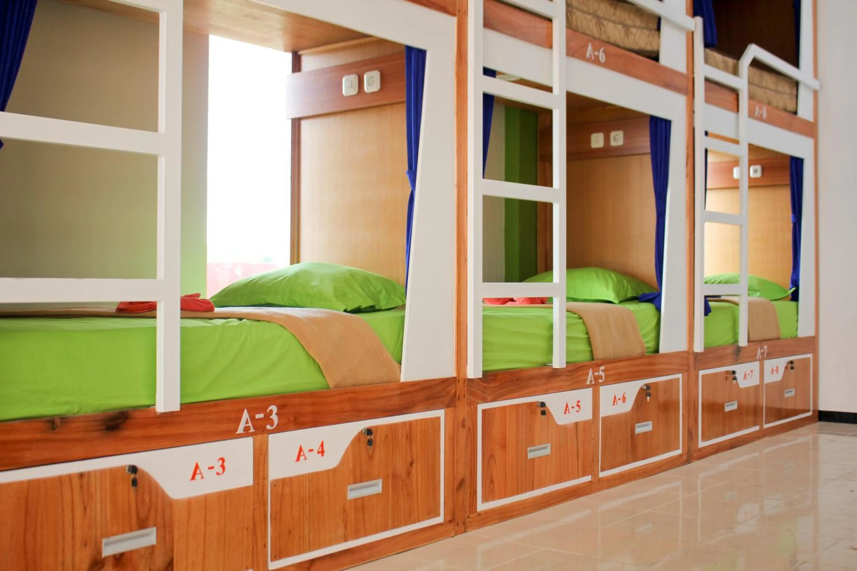 bunk bed, Bed in Villa Panderman Indah