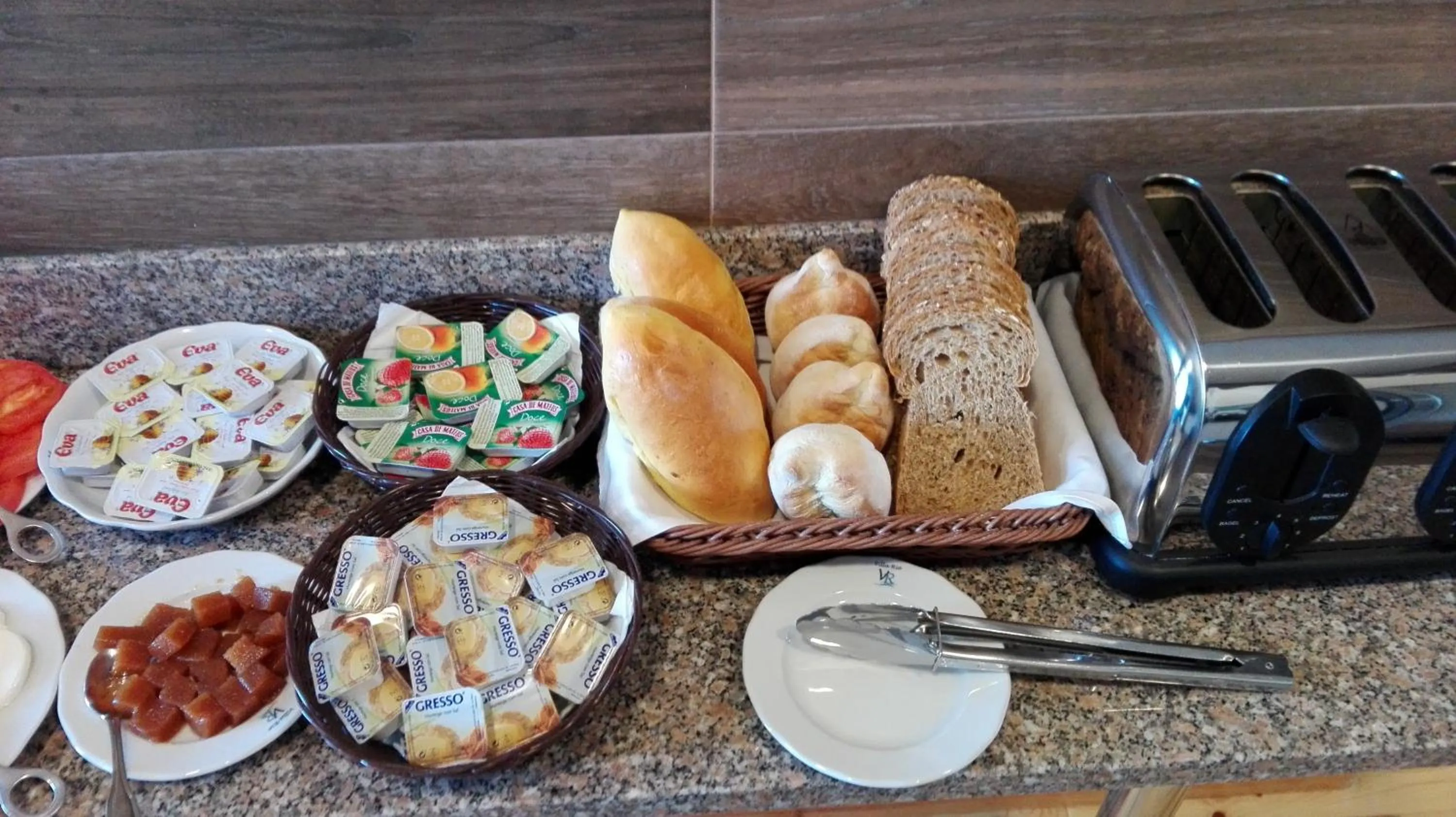 Breakfast in Villa Rio Guest House Suites