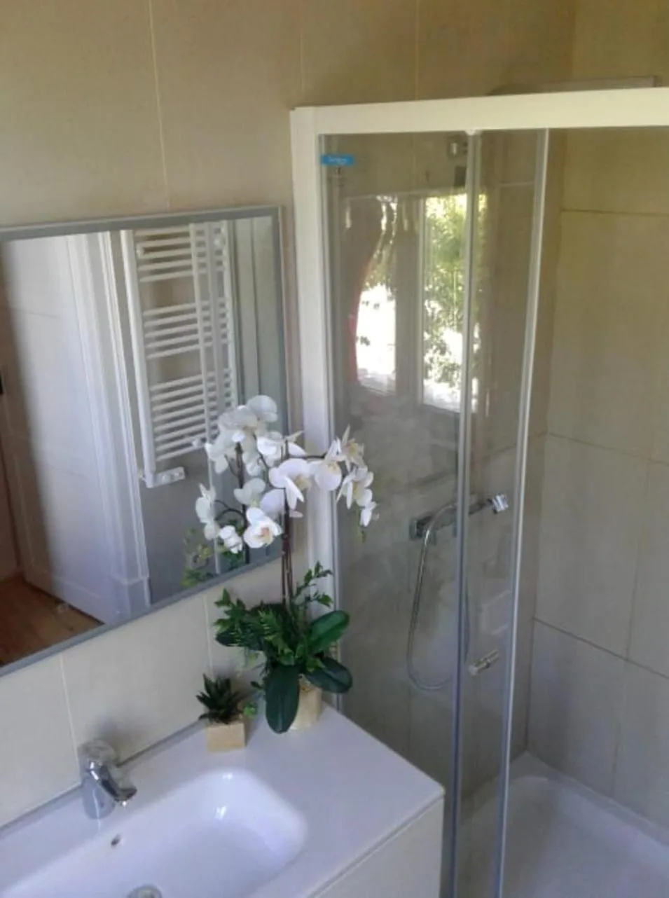 Bathroom in Villa Rio Guest House Suites