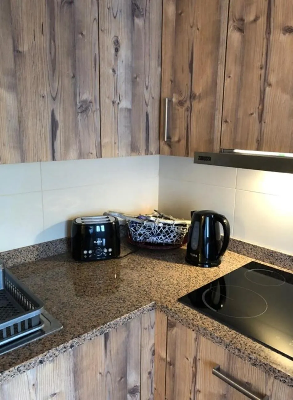 Kitchen or kitchenette in Villa Rio Guest House Suites