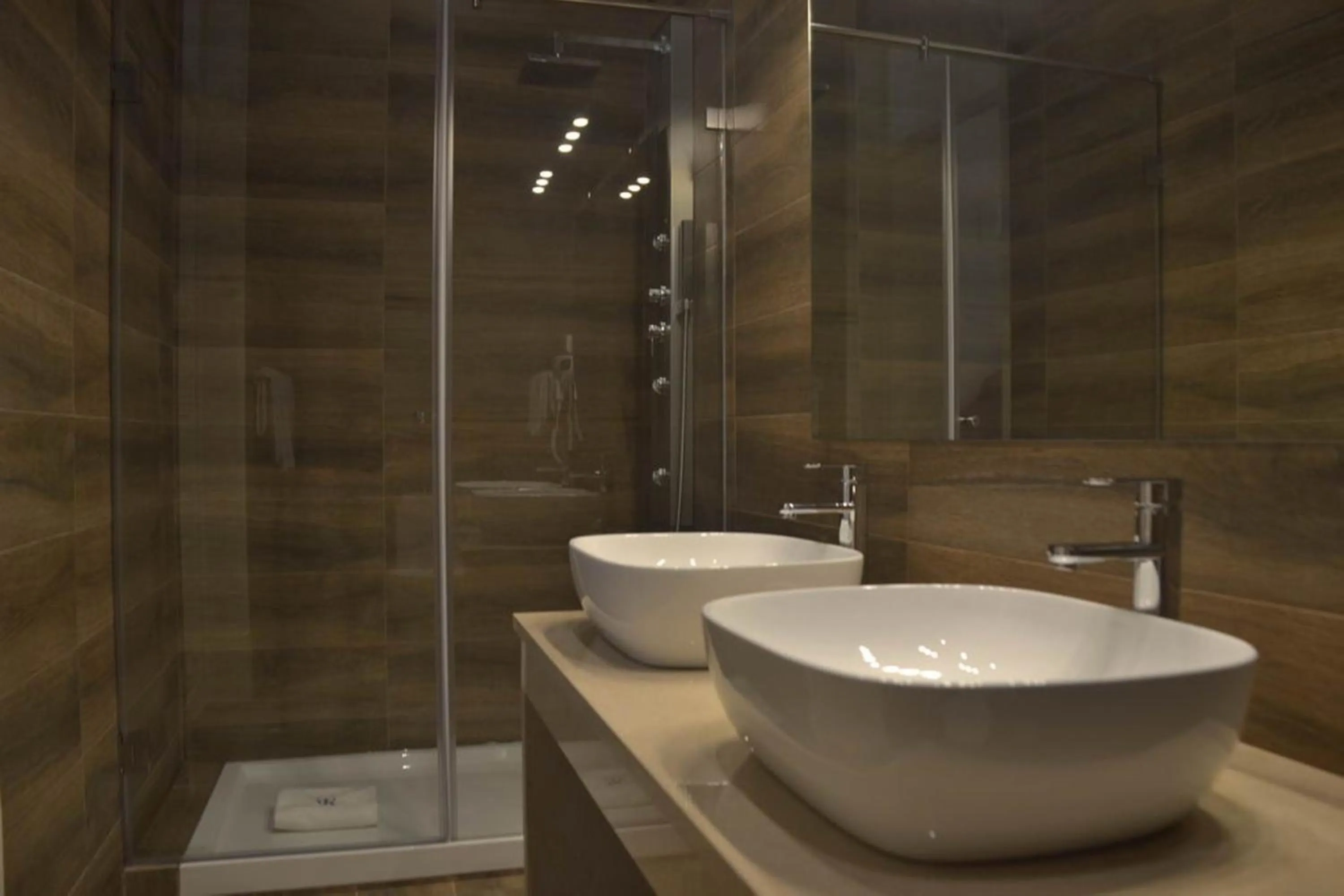 Bathroom in Villa Rio Guest House Suites