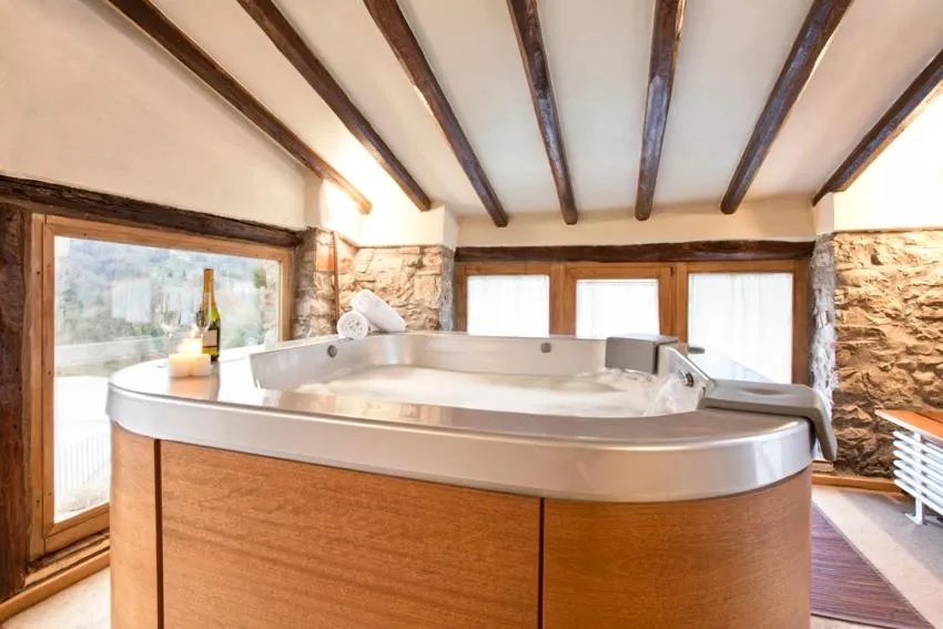 Hot Tub in Borgo Giusto Tuscany