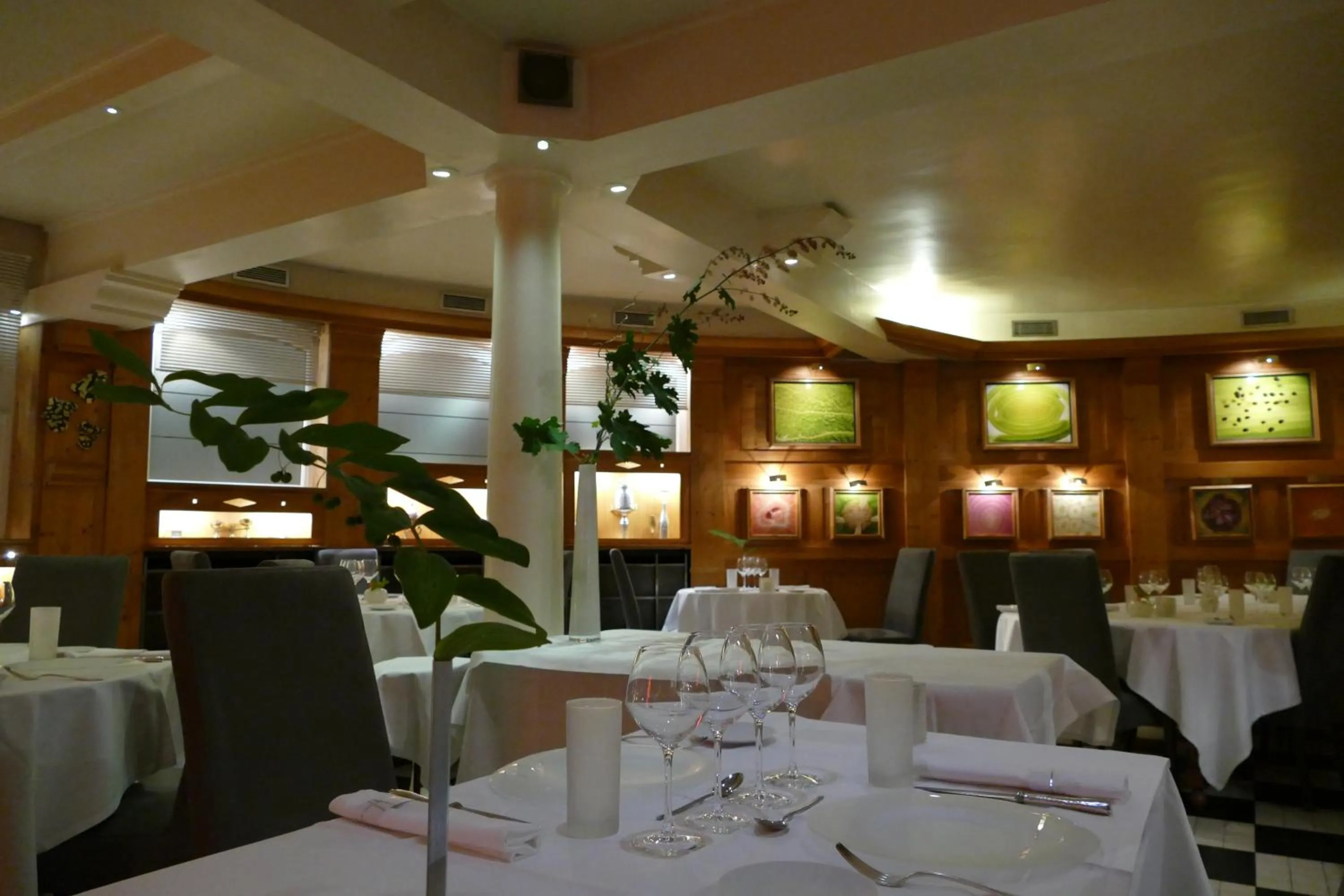 Logis Hotel Restaurant Le France