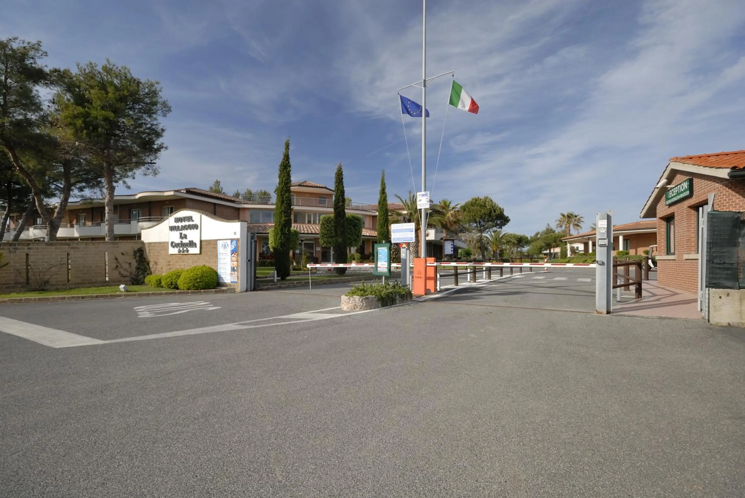 Facade/entrance in Villaggio Turistico La Cecinella