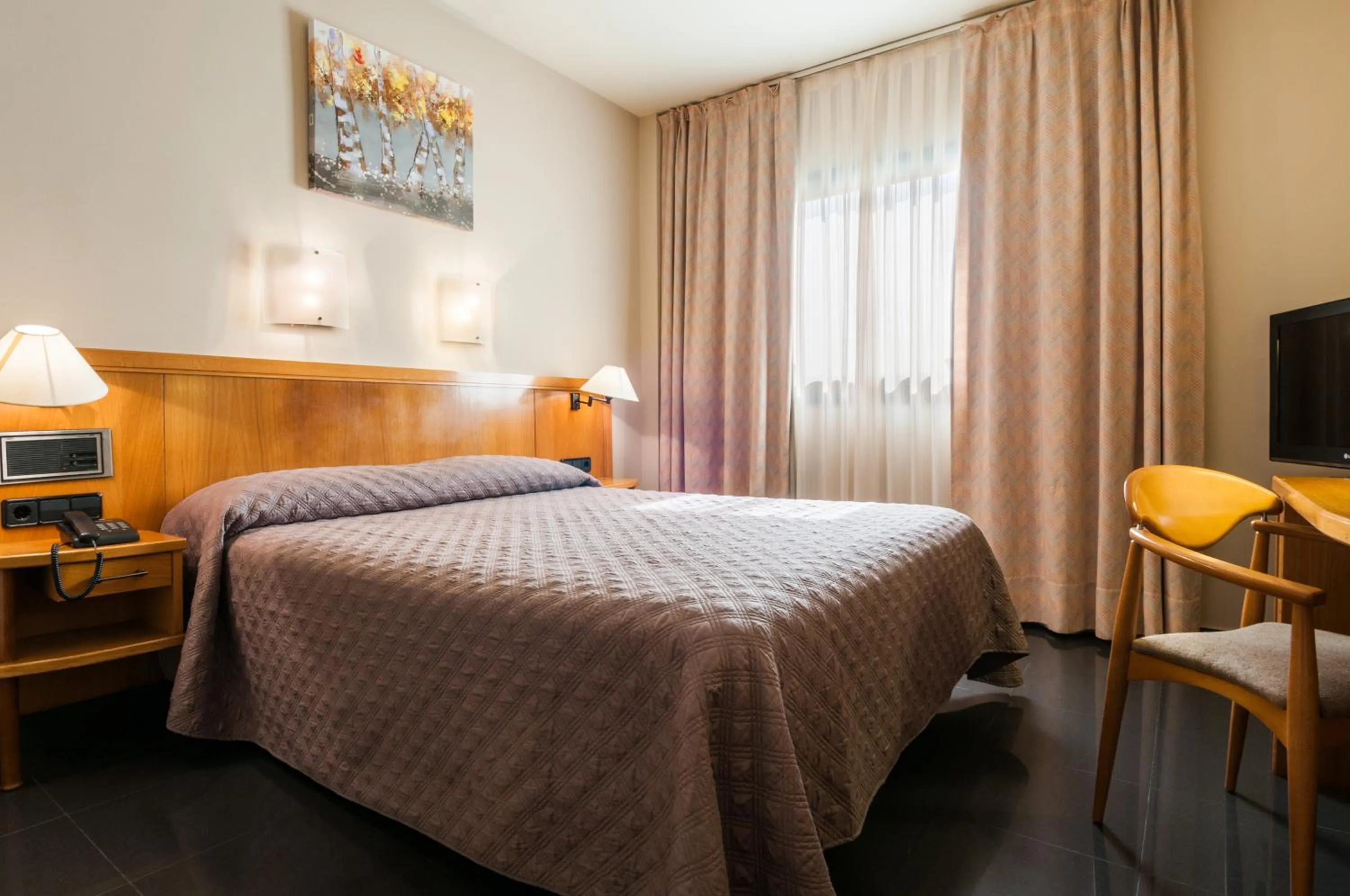 Bedroom, Bed in Hotel Ruta de Europa