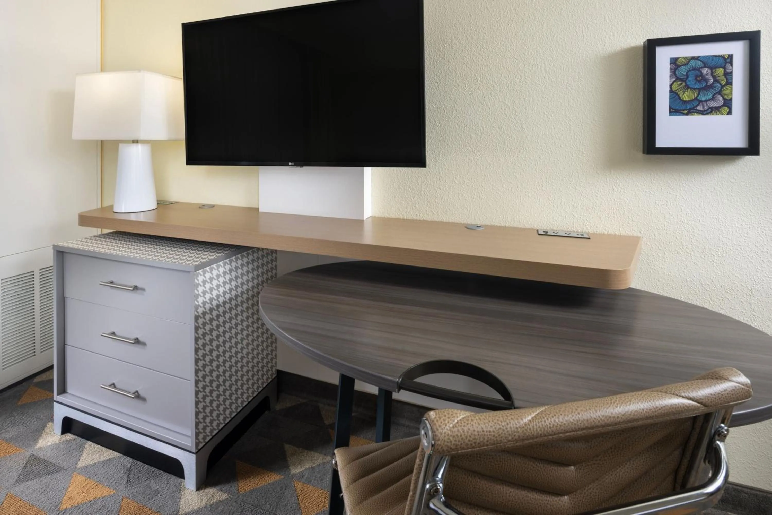 Bedroom in The Scenic Hotel at Biltmore Village