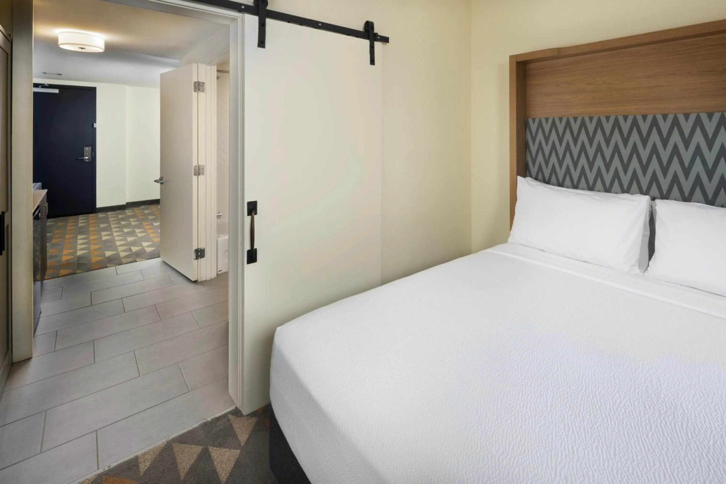 Bedroom, Bed in The Scenic Hotel at Biltmore Village