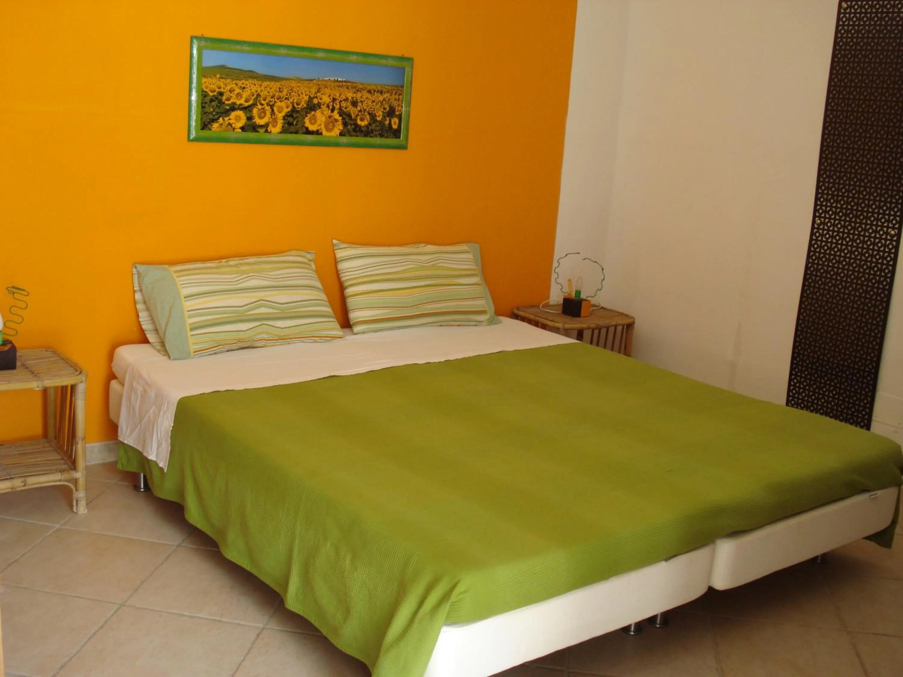 Bedroom, Bed in Breezes B&B