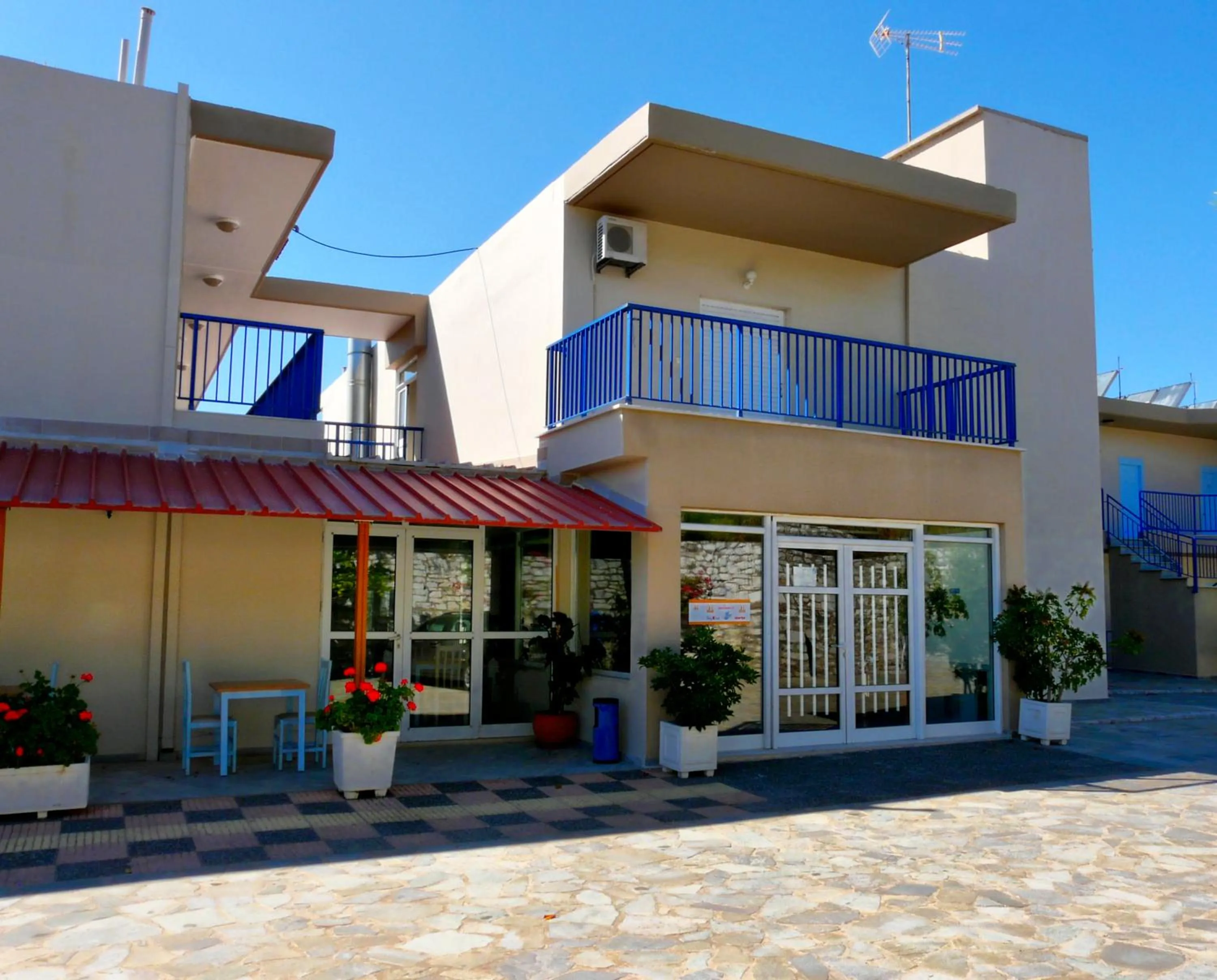 Property building in Hotel Golden Sun