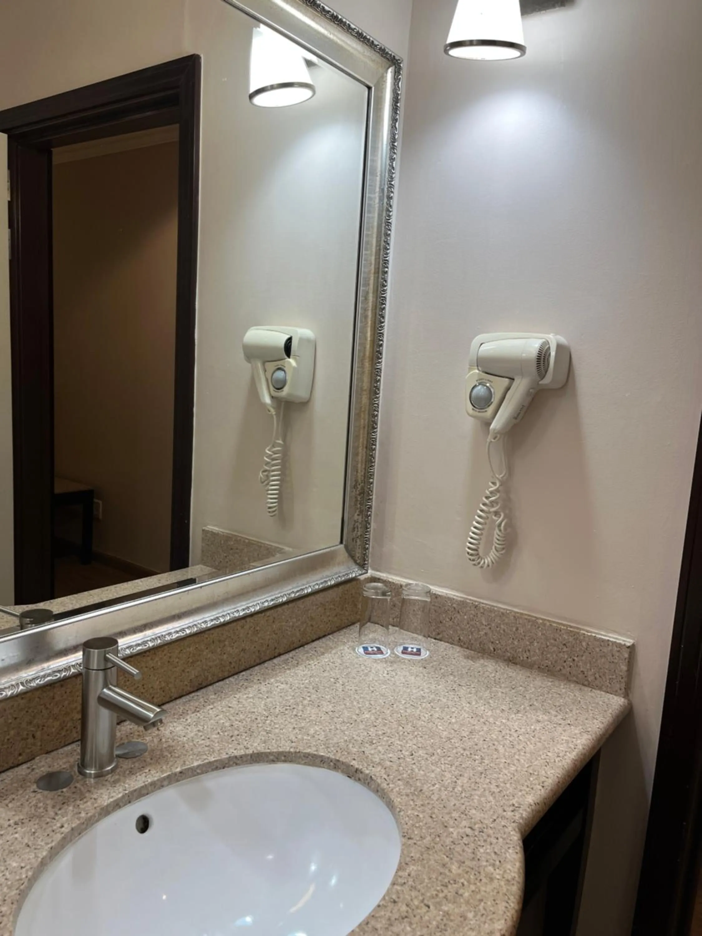 Bathroom in Hampshire Hotel - Ballito