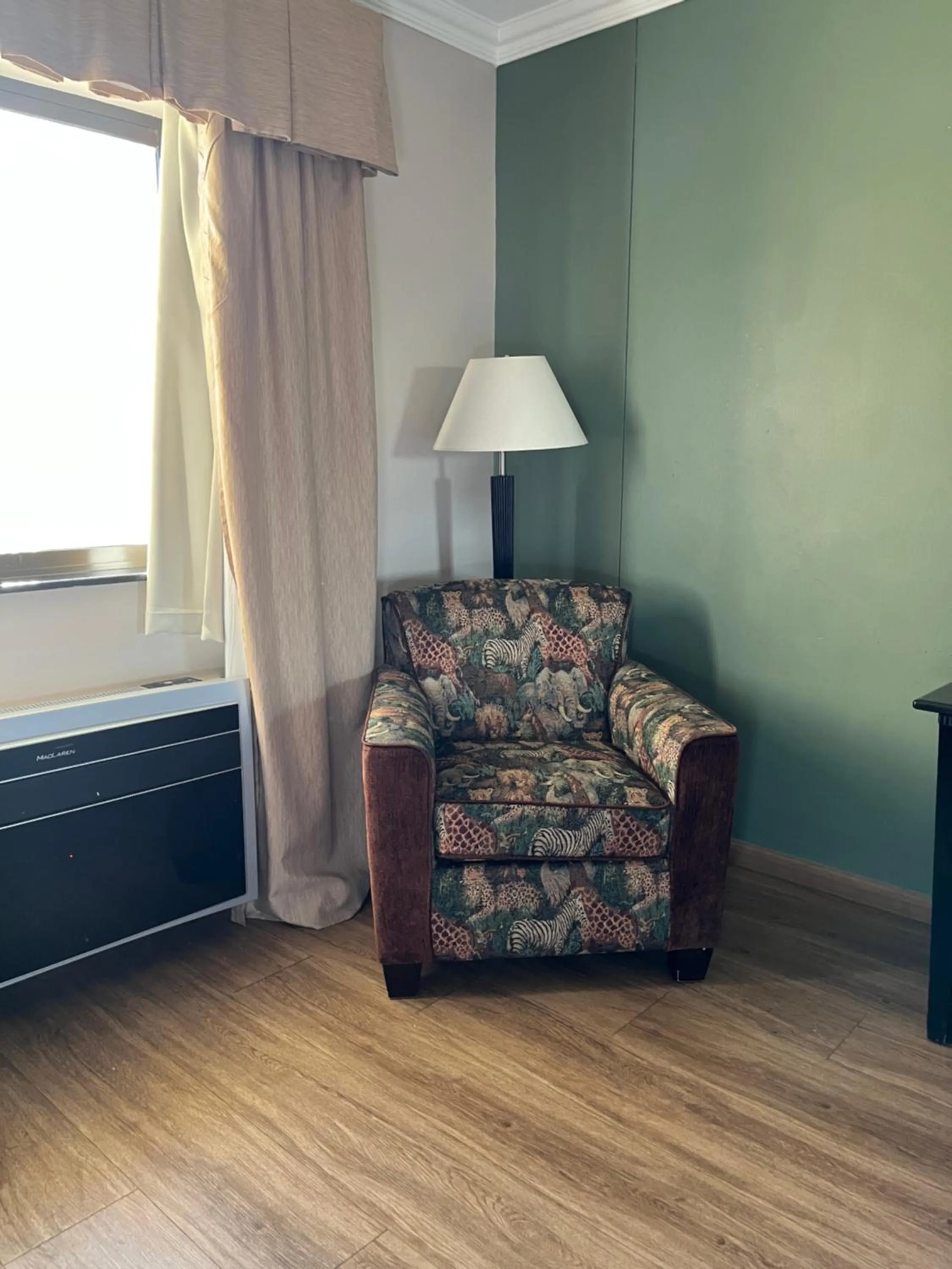 furniture in Hampshire Hotel - Ballito