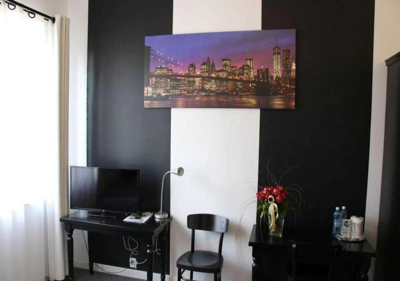 Bed in Hotel Granada