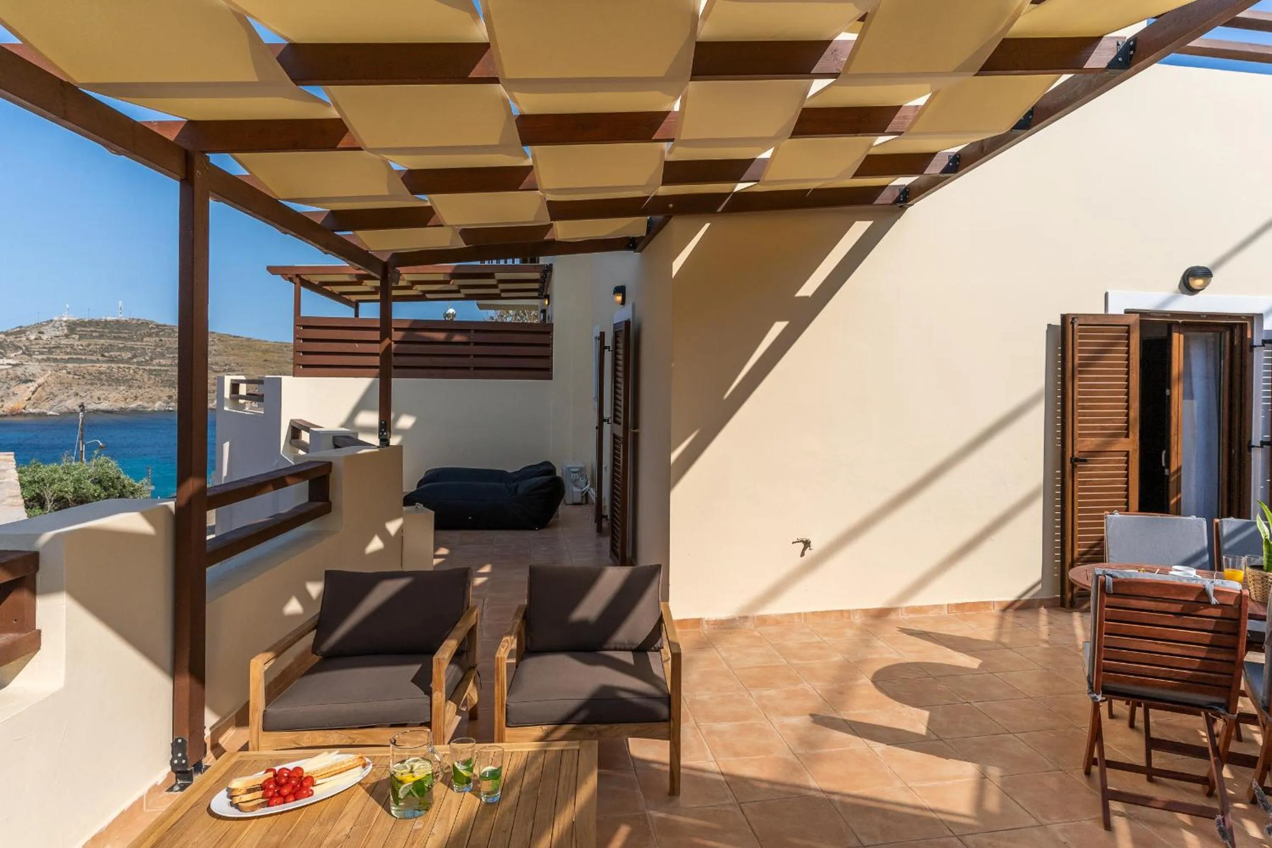 Balcony/Terrace in Syra Suites